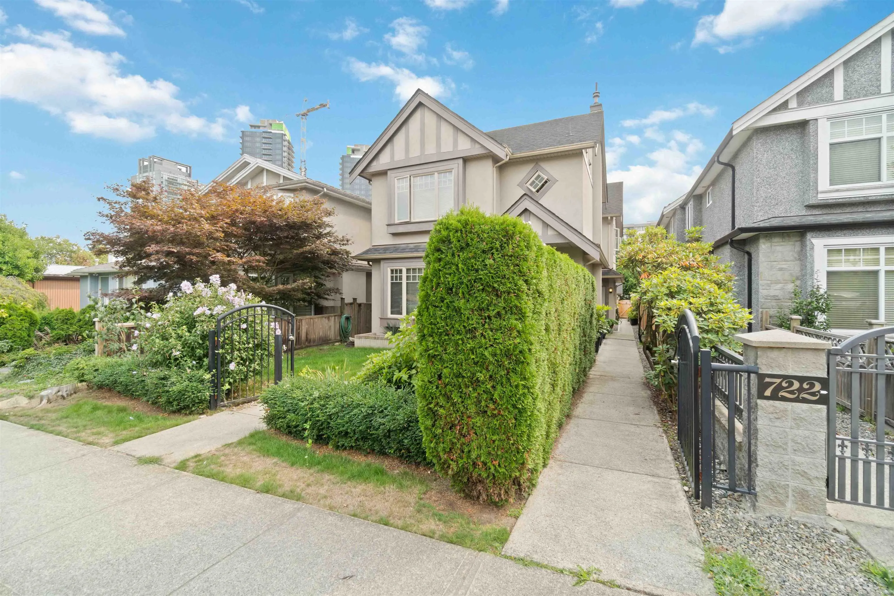 720 W 68th Avenue