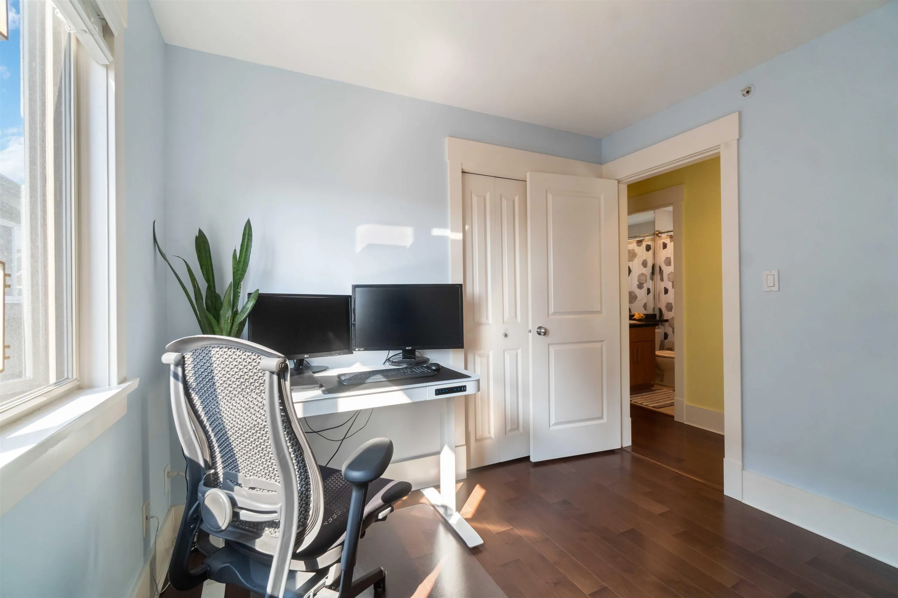 720 W 68th Avenue