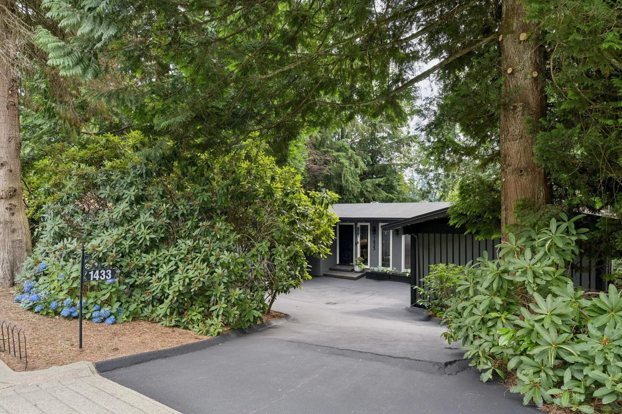 1433 Mcnair Drive