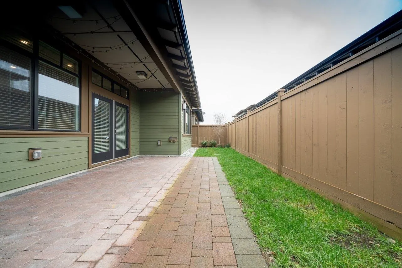 4901 Cedar Springs Drive