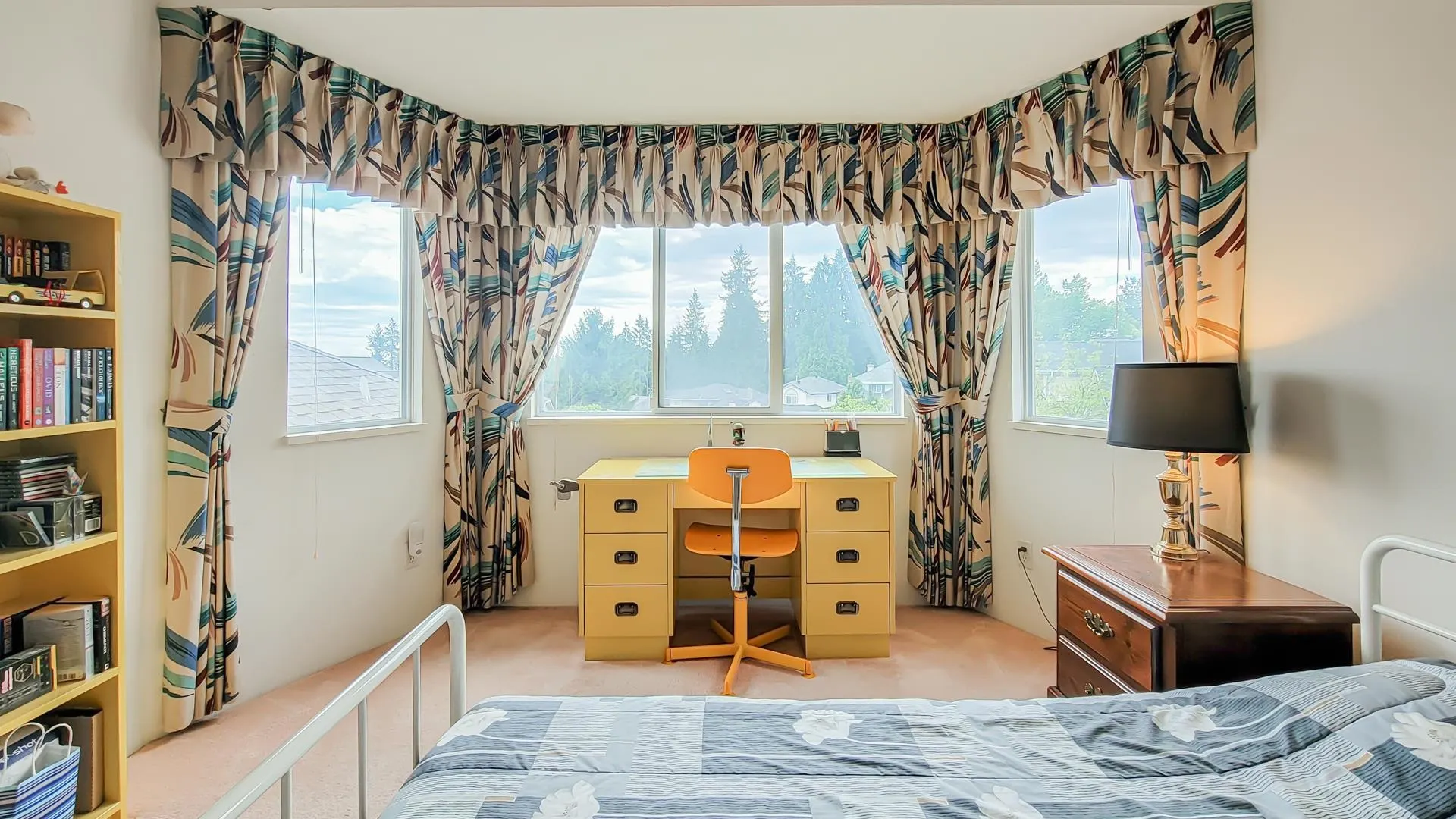 1406 Vistaview Court