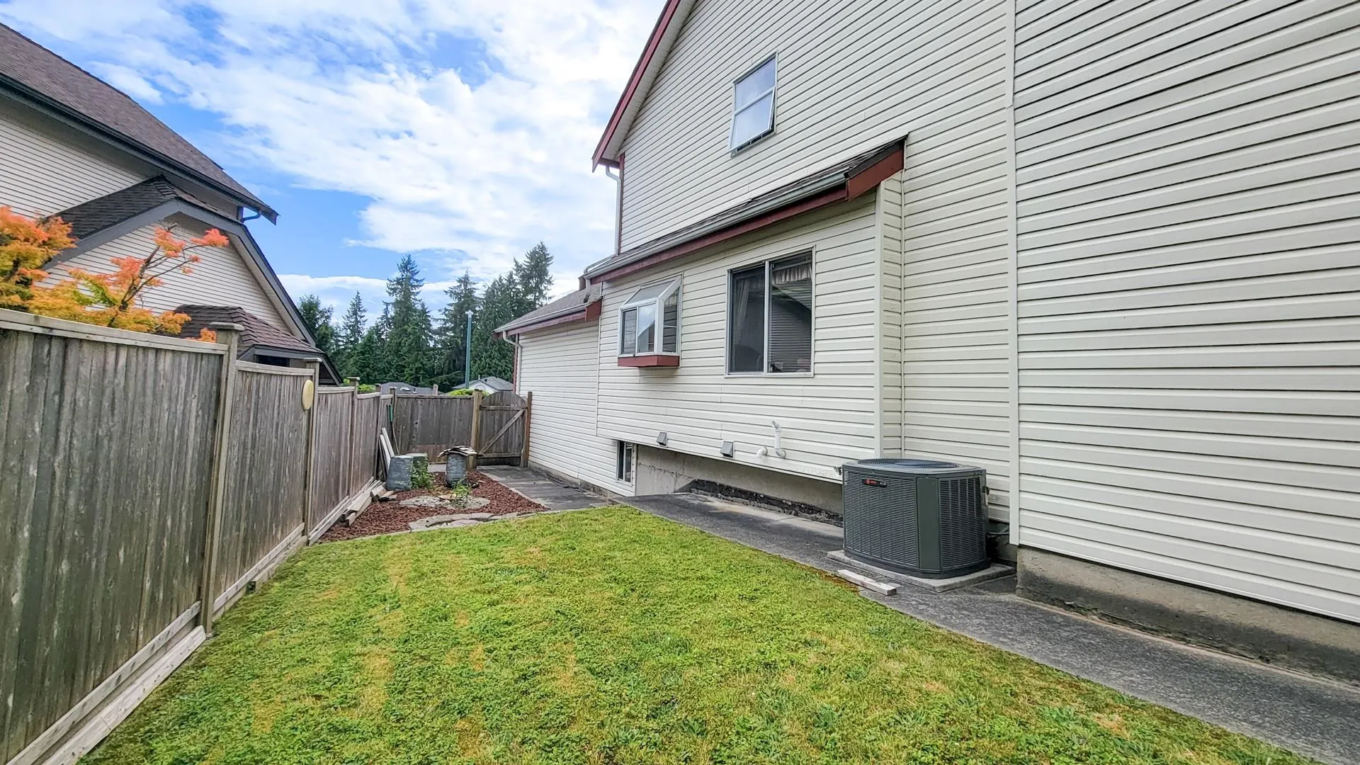 1406 Vistaview Court