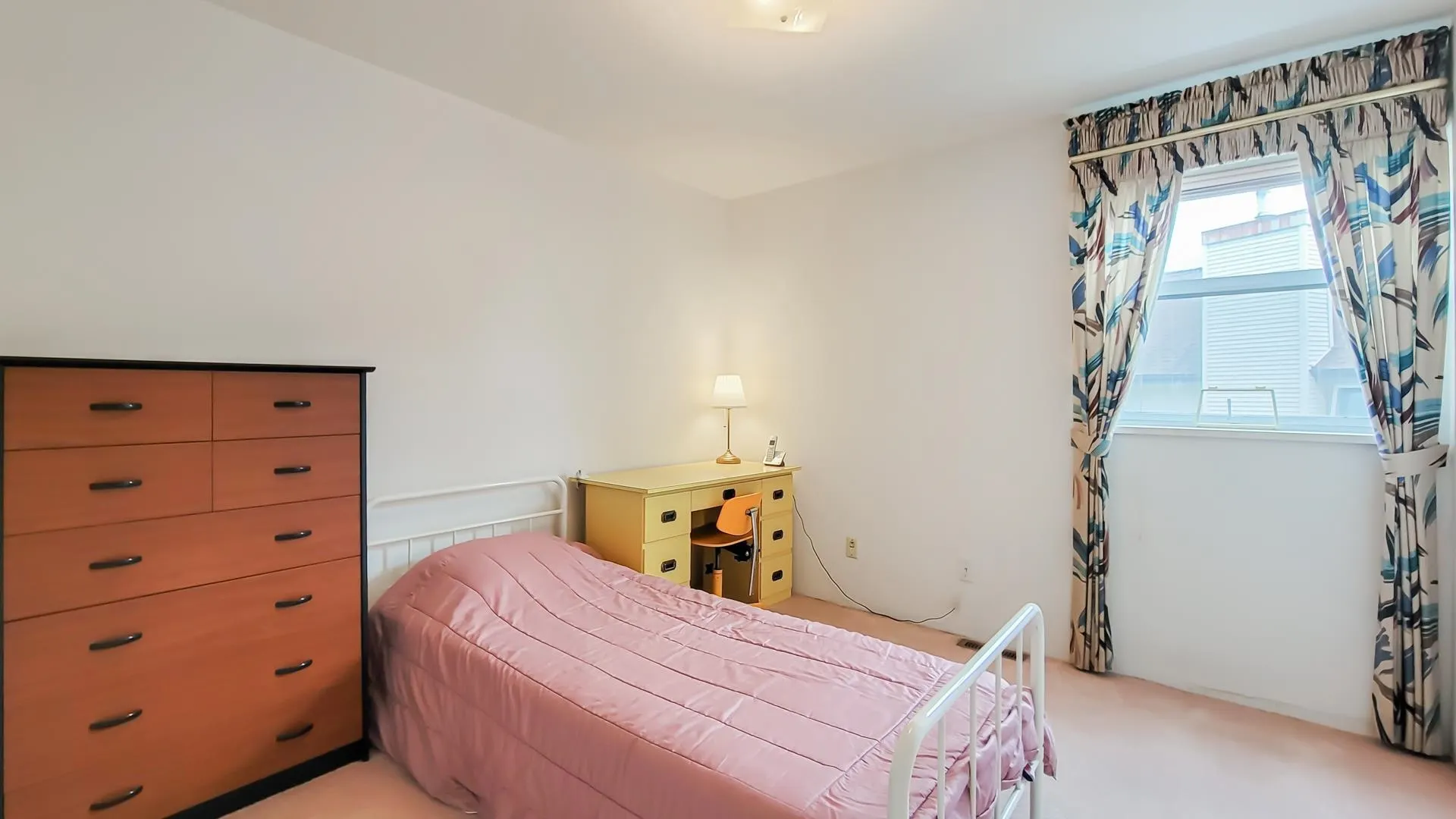 1406 Vistaview Court