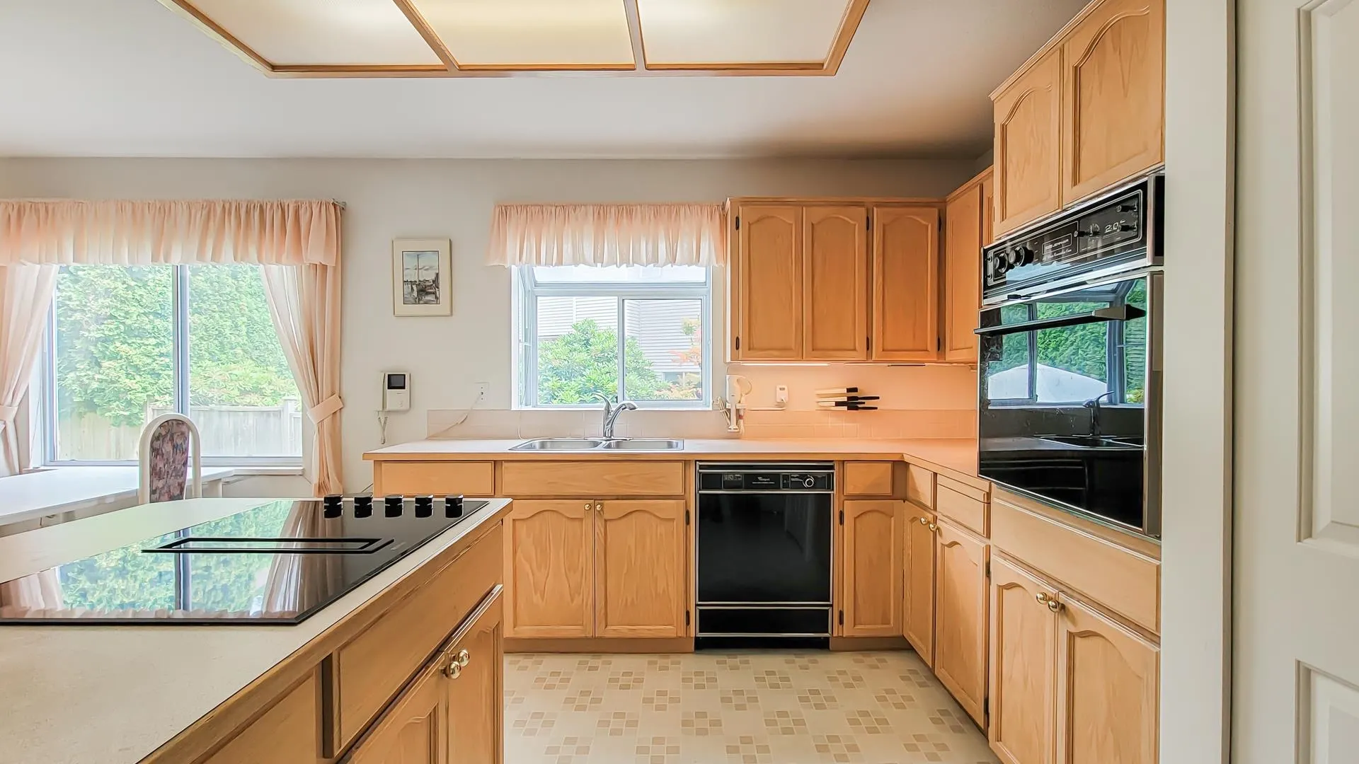1406 Vistaview Court