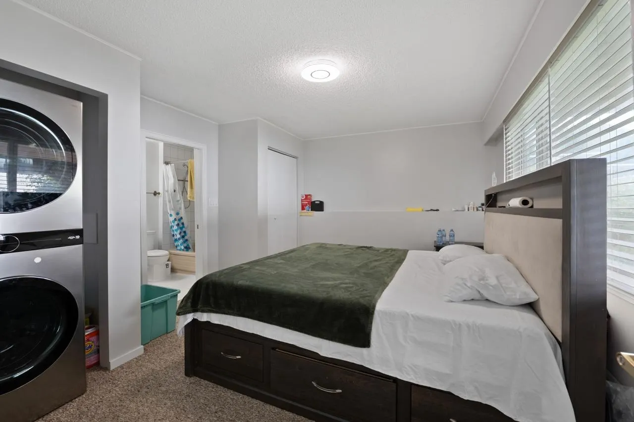 14310 Sunset Drive