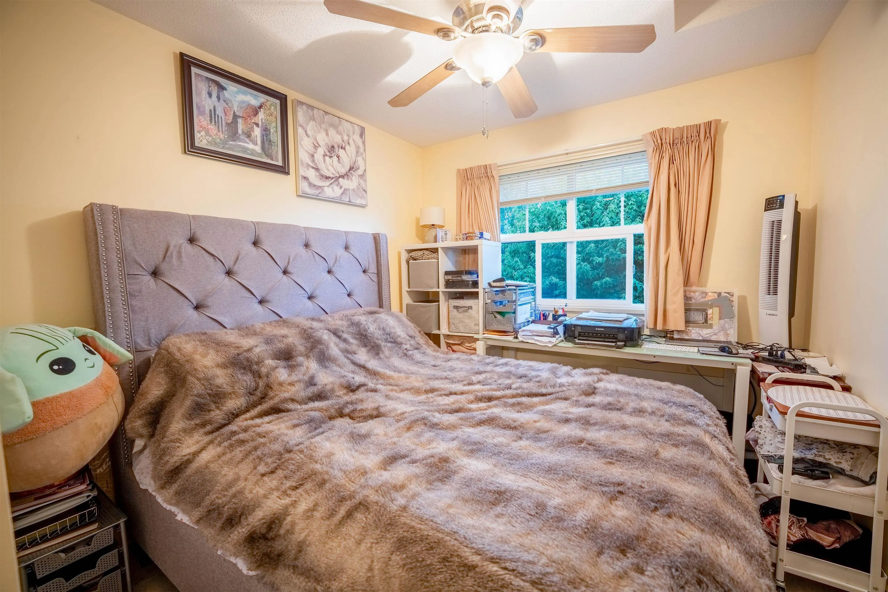 416 960 Lynn Valley Road