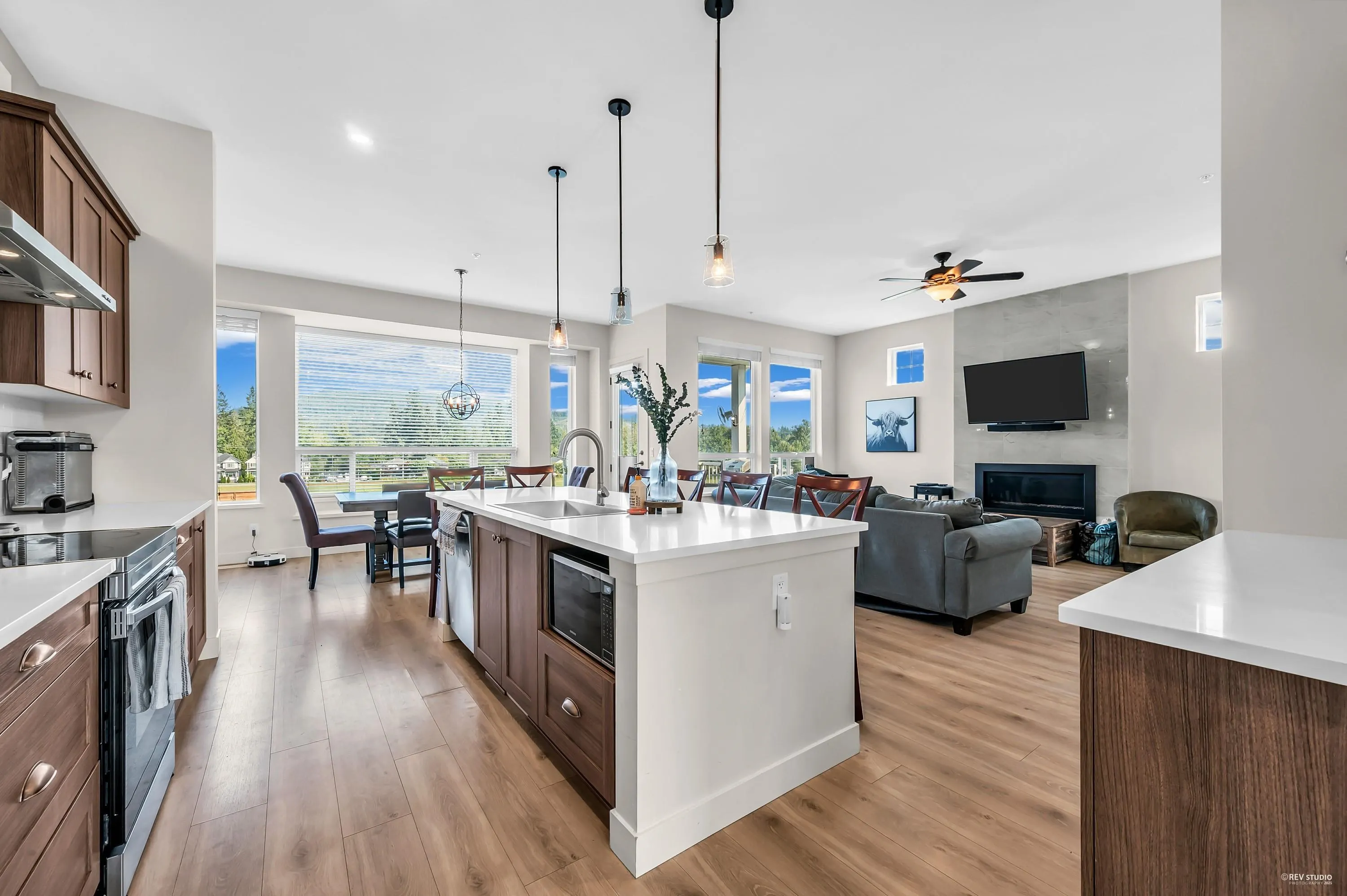 11004 Harris Drive