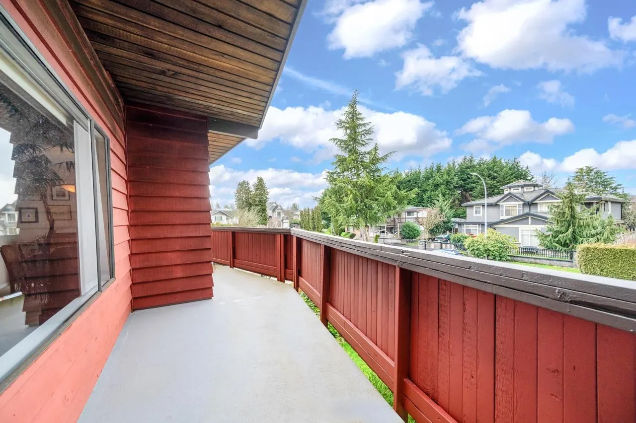 6680 Coltsfoot Drive