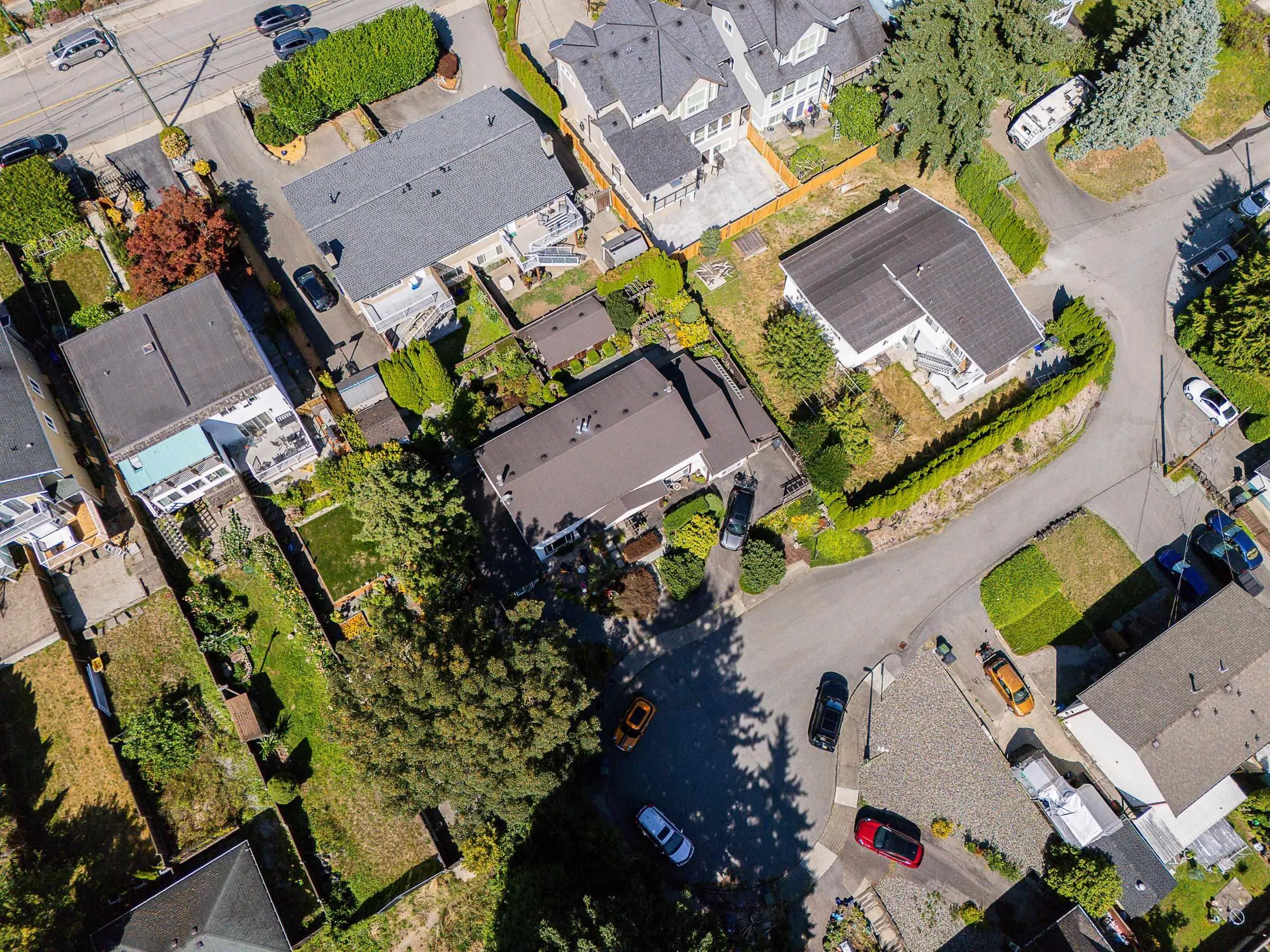1135 Vanier Avenue