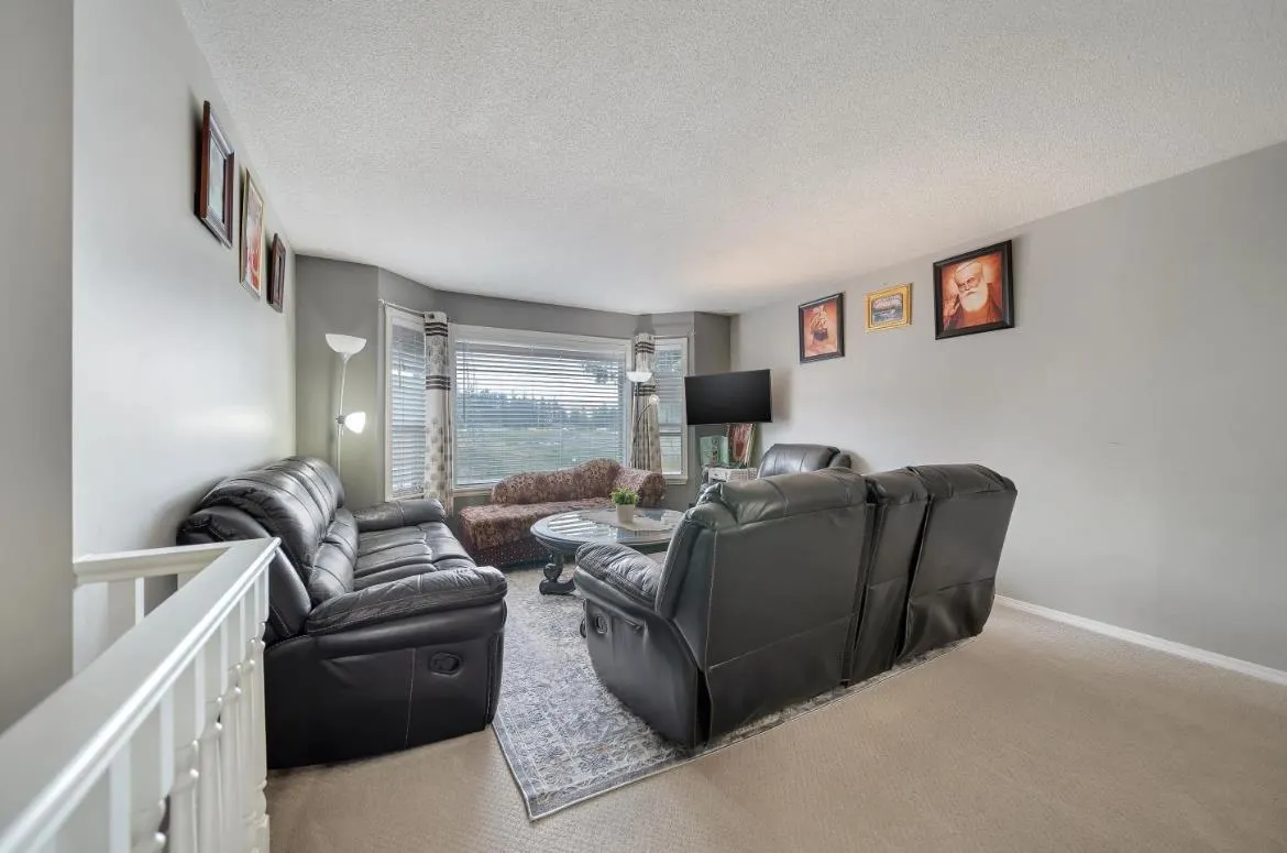 34735 Old Clayburn Road