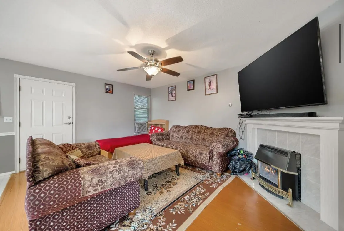 34735 Old Clayburn Road