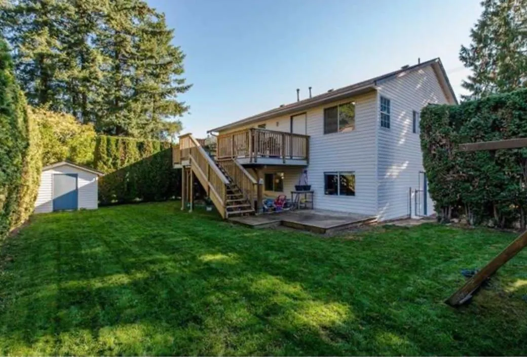 34735 Old Clayburn Road
