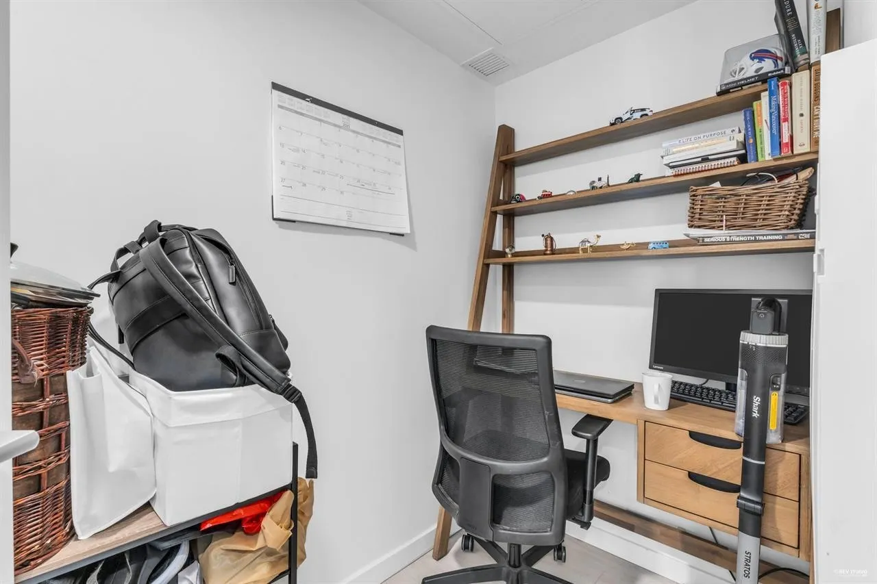 1015 180 E 2nd Avenue