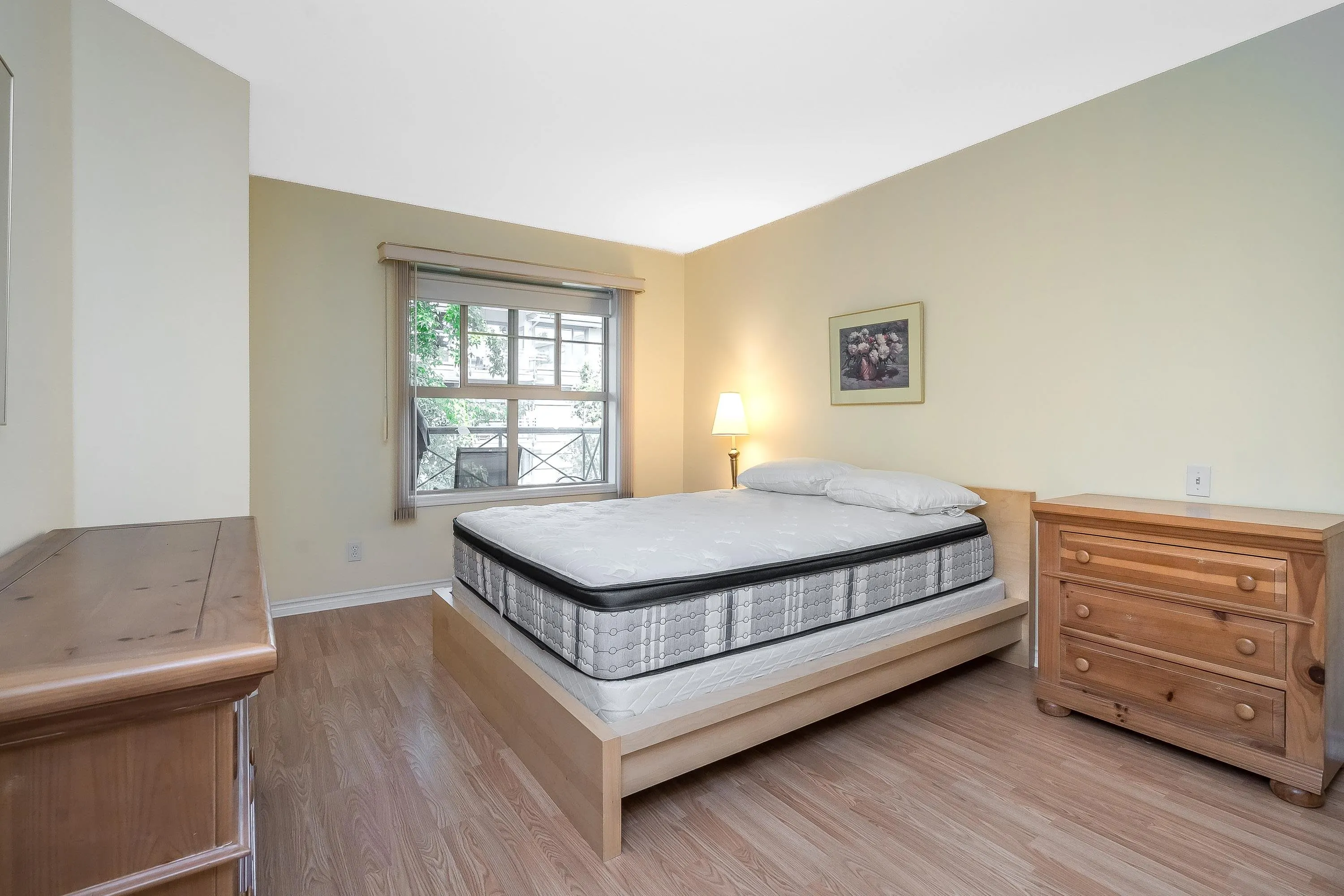 #303 15325 17 Avenue