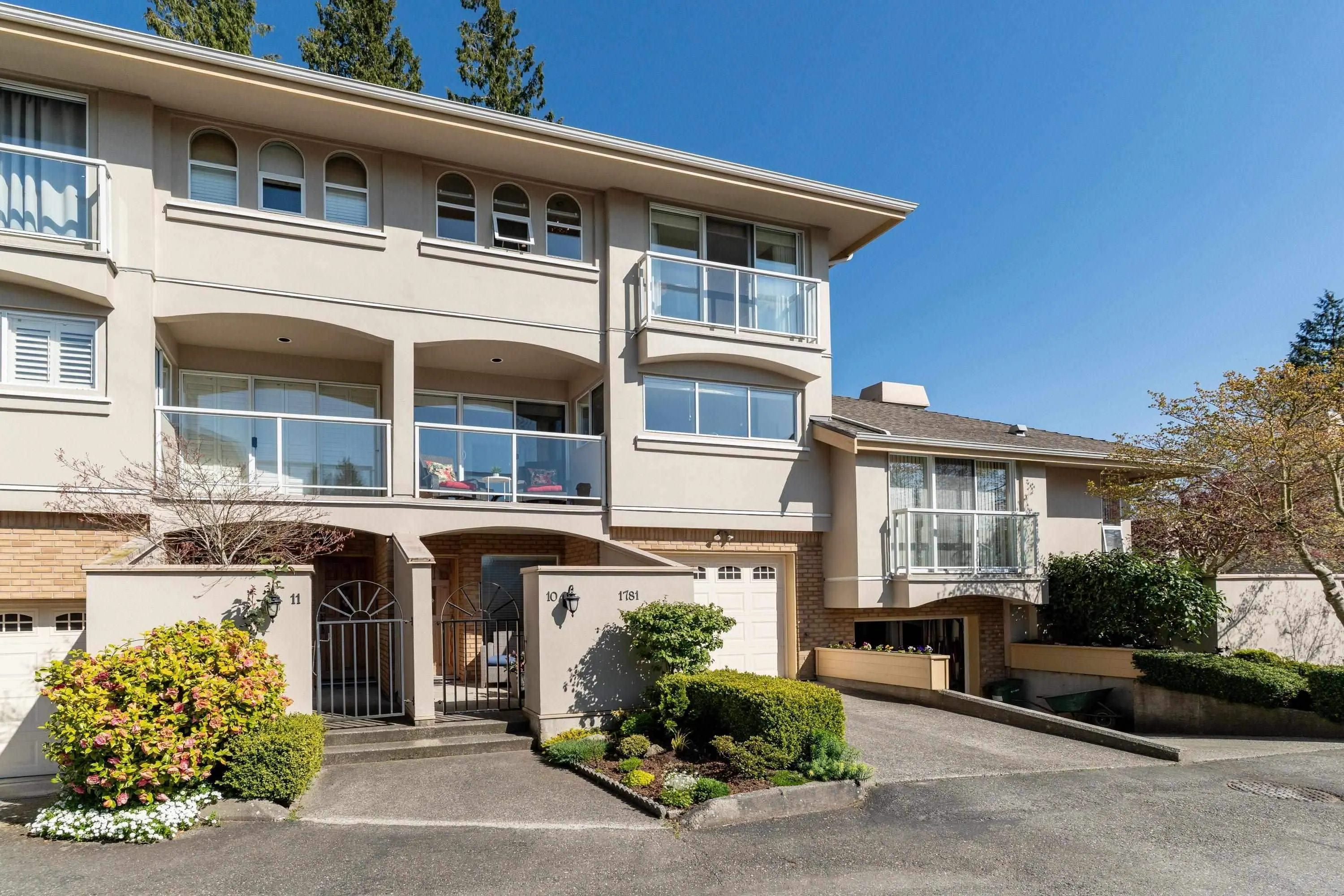 10 1781 130 Street