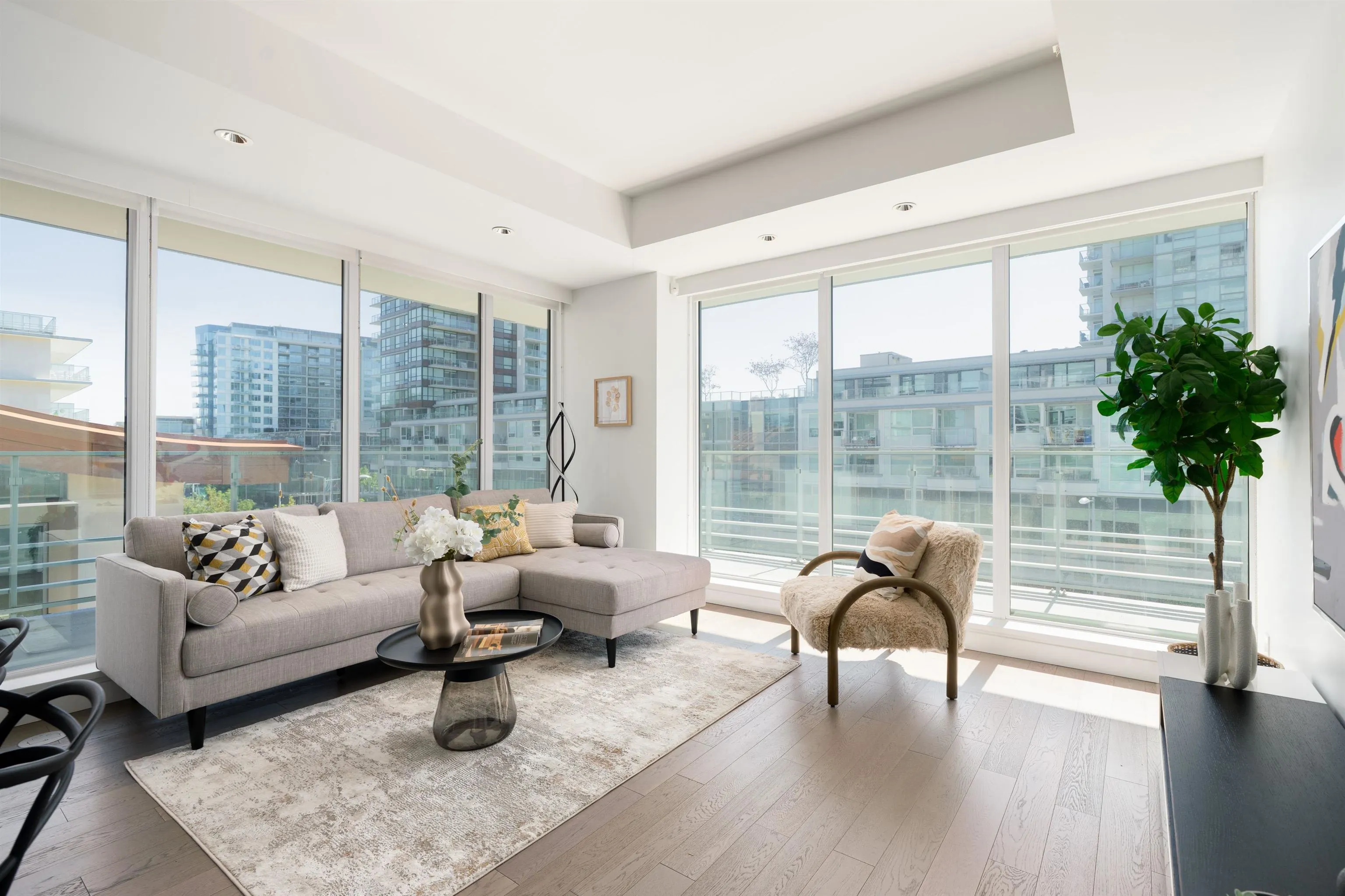 310 6622 Pearson Way