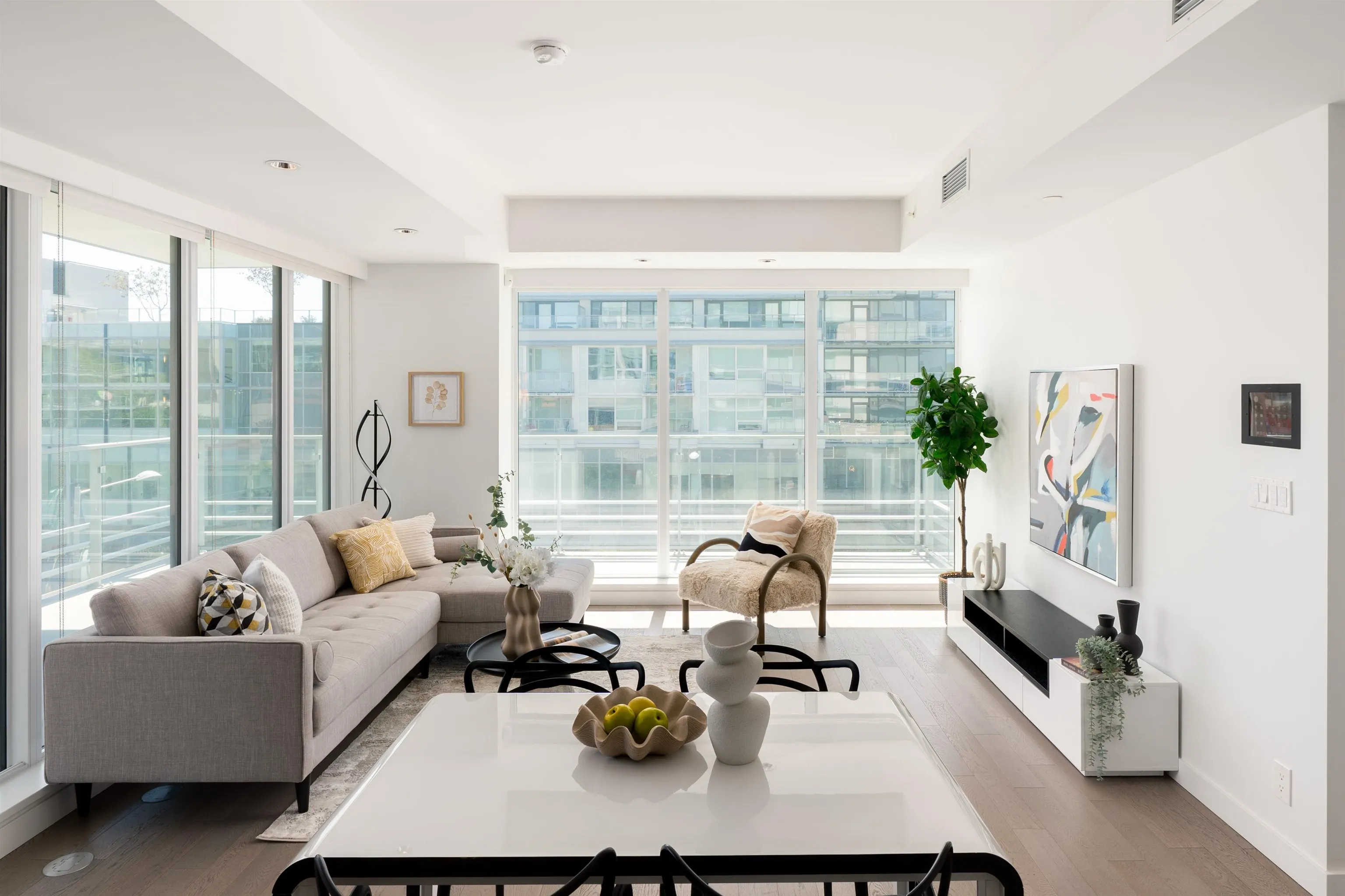 310 6622 Pearson Way