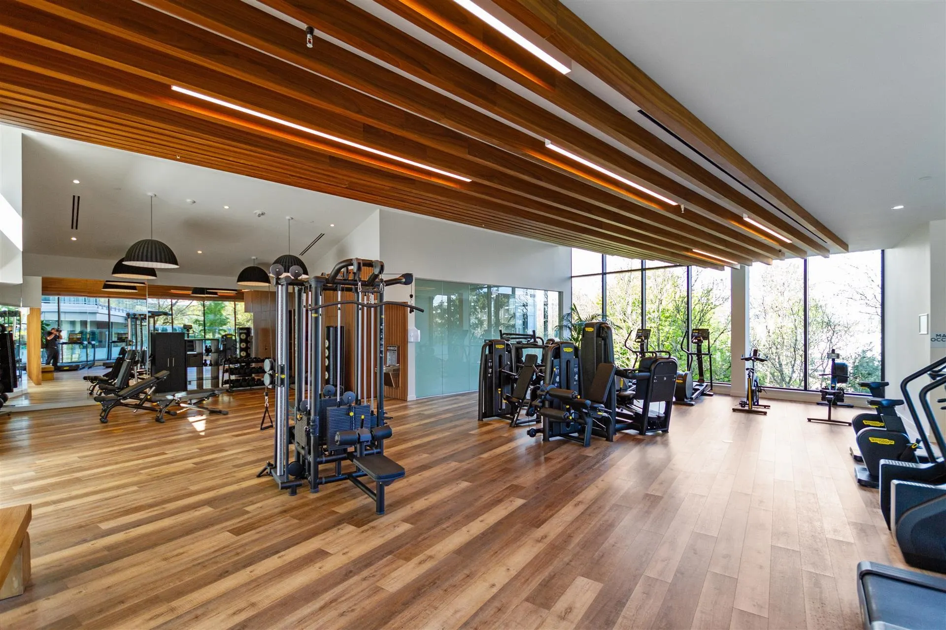 110 6833 Pearson Way