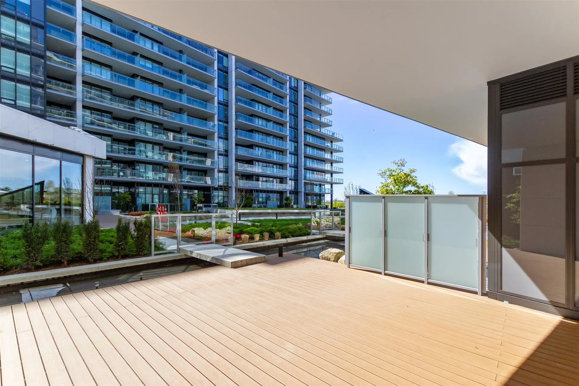 110 6833 Pearson Way