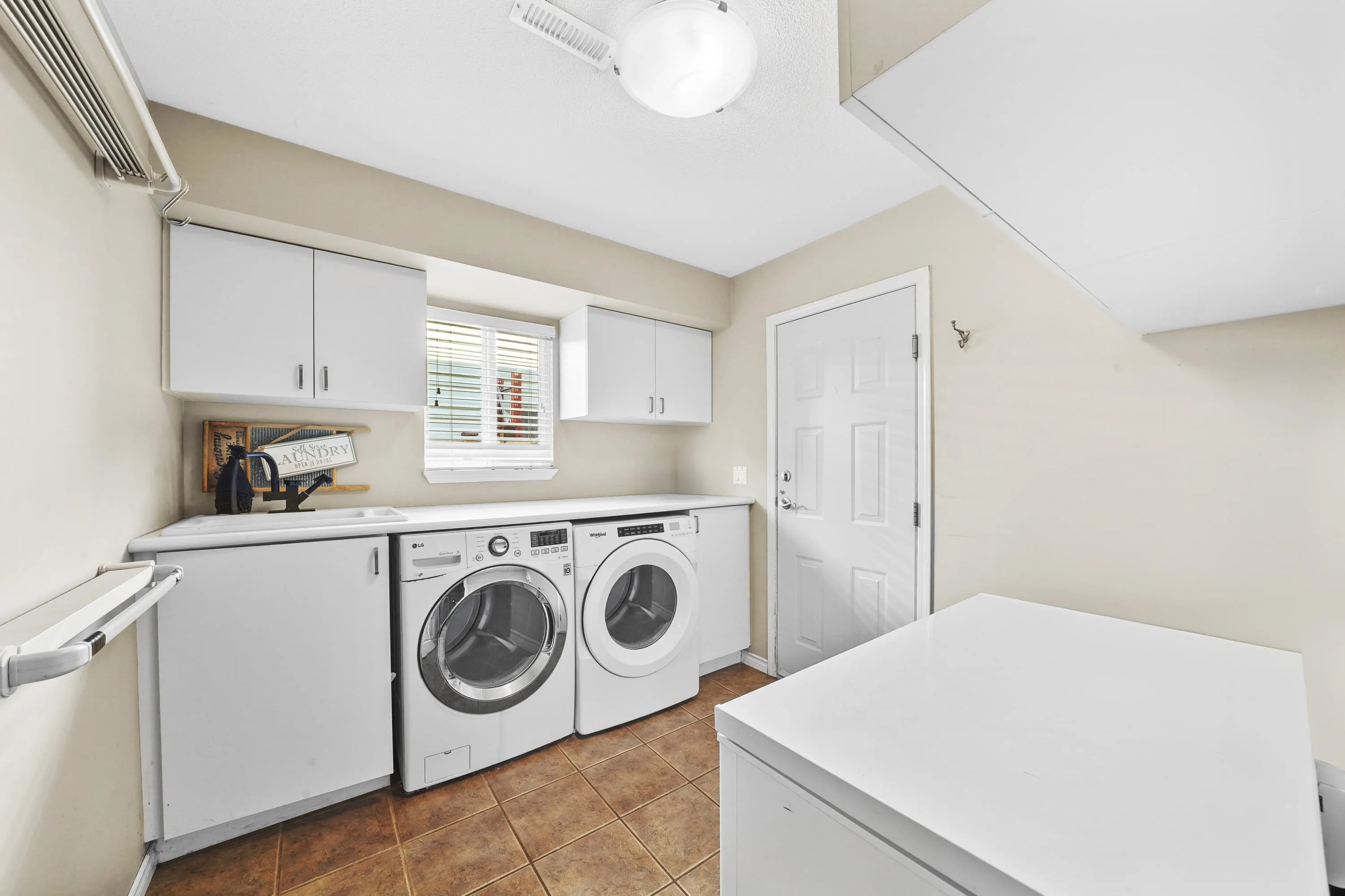 23649 Kanaka Way
