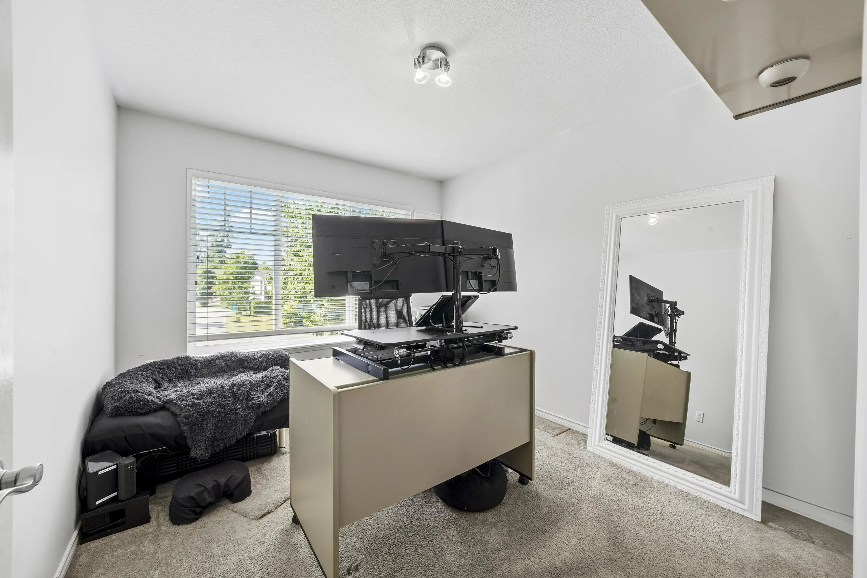 23649 Kanaka Way