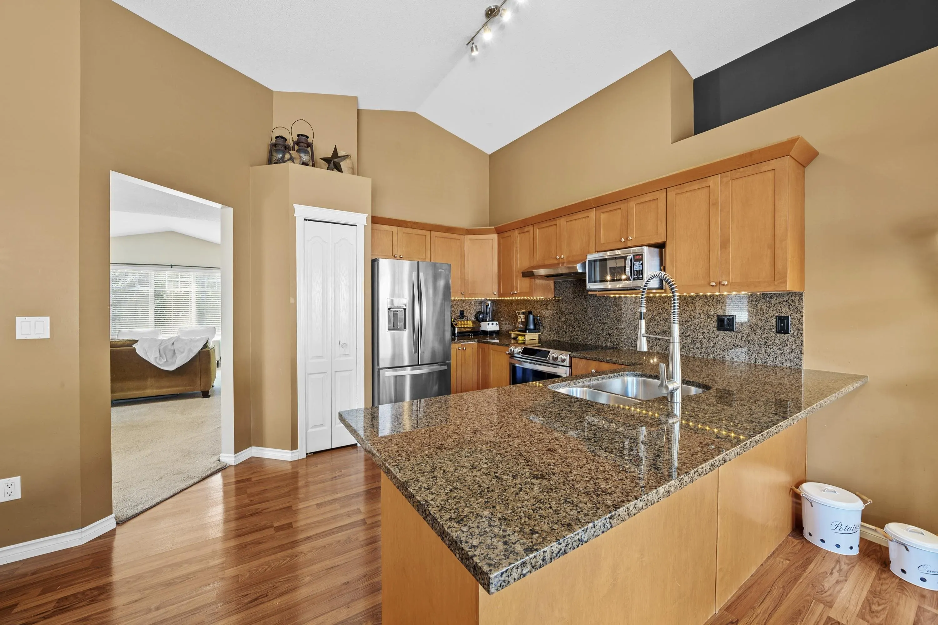 23649 Kanaka Way