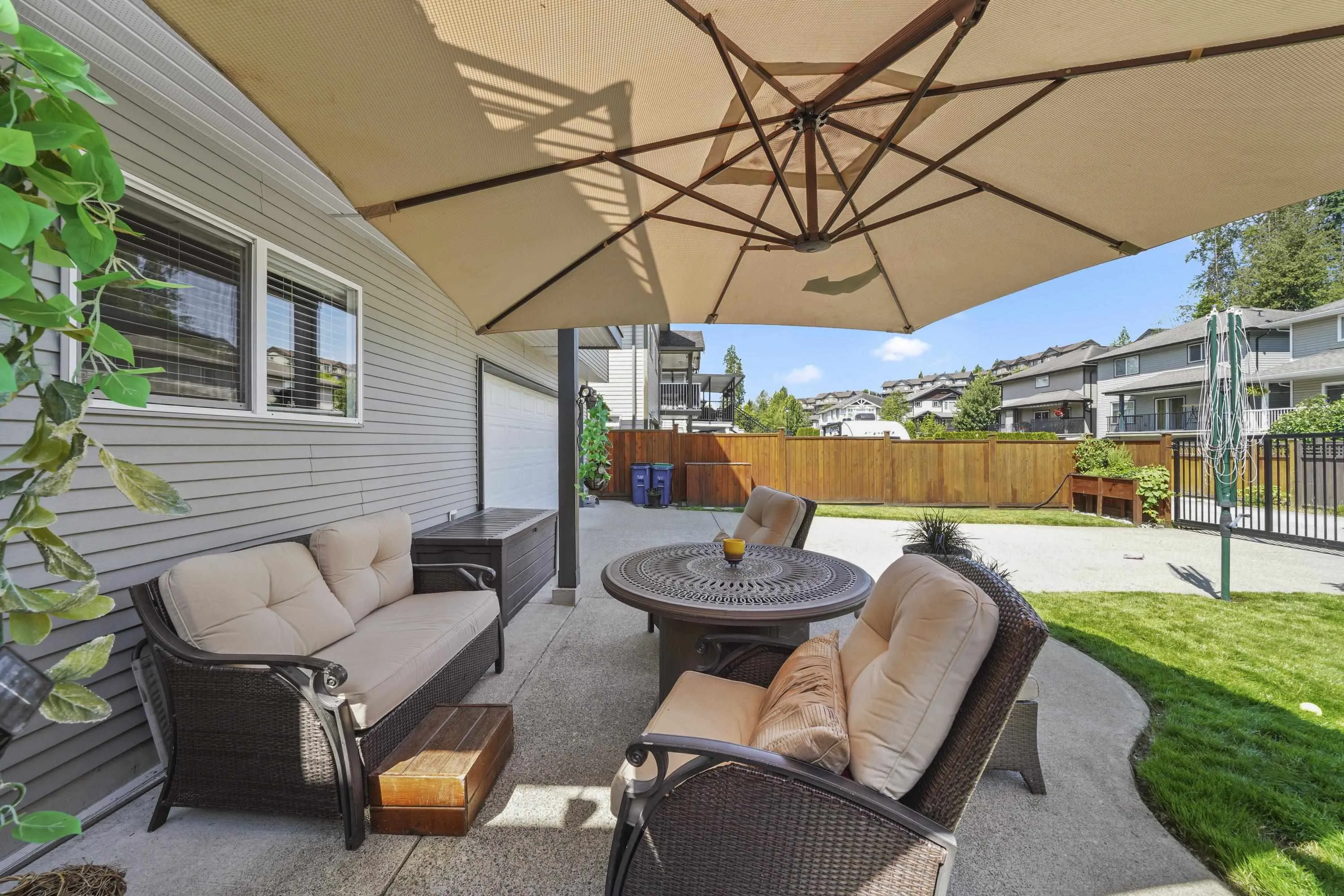 23649 Kanaka Way