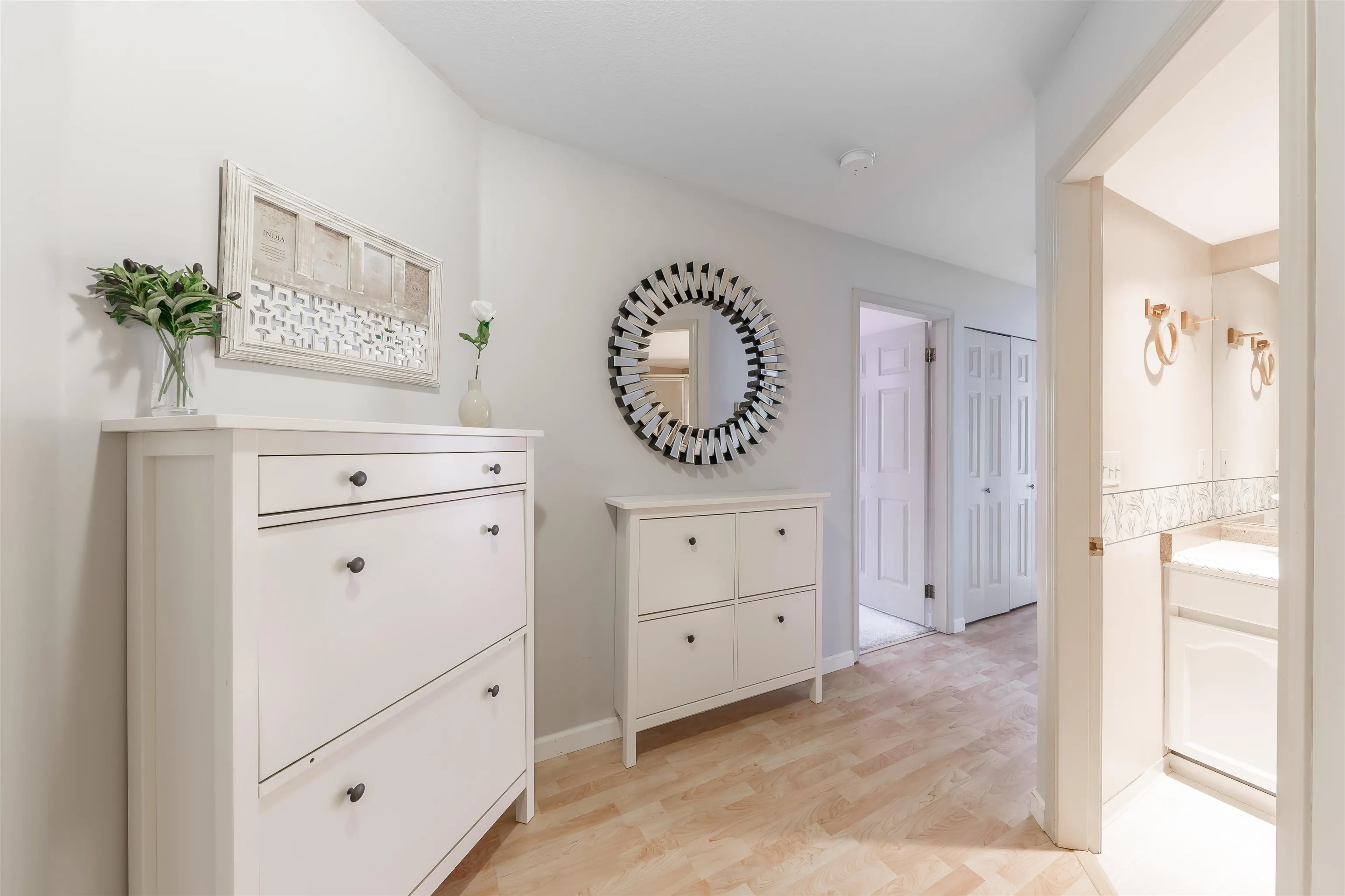 260 8611 Ackroyd Road