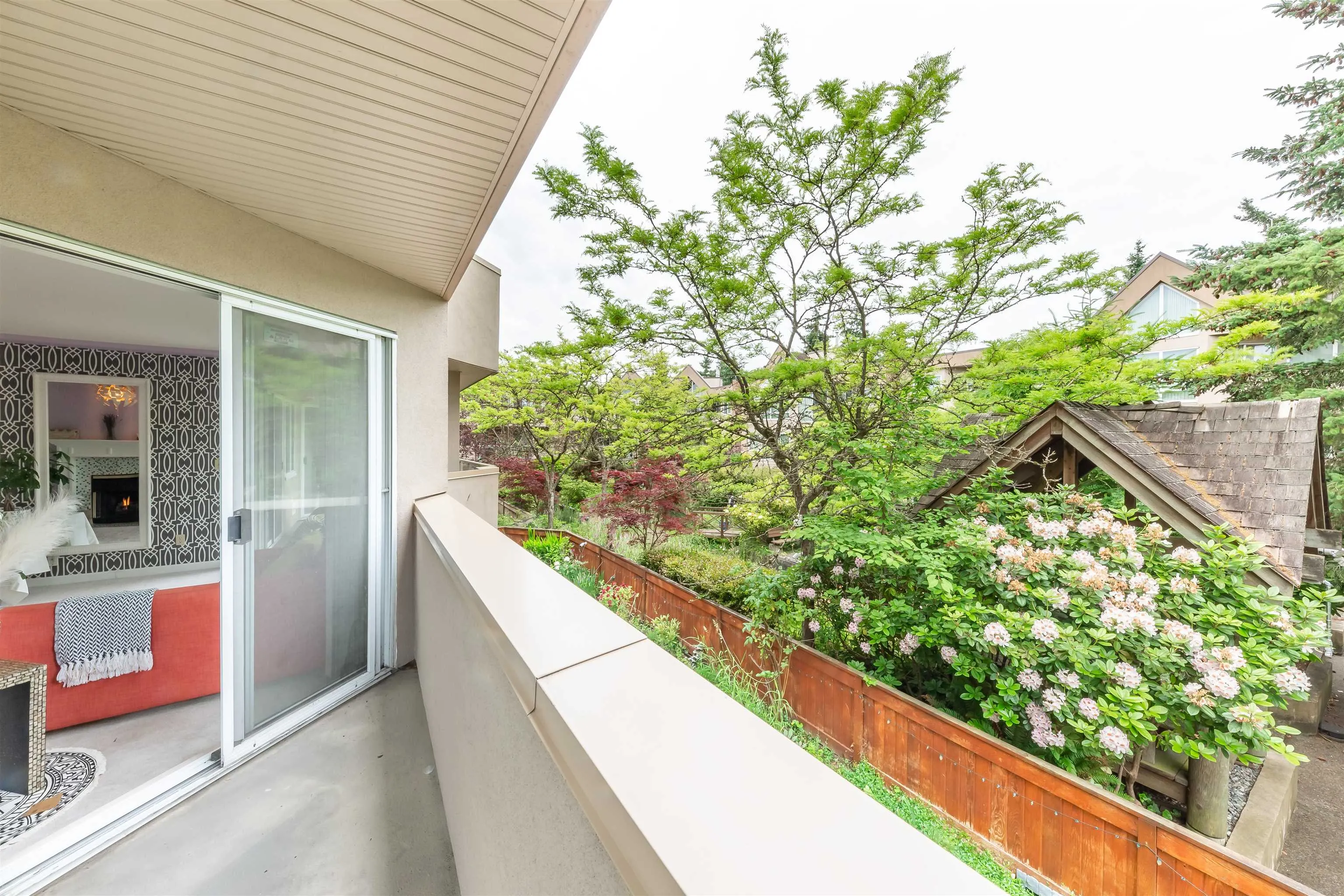 260 8611 Ackroyd Road