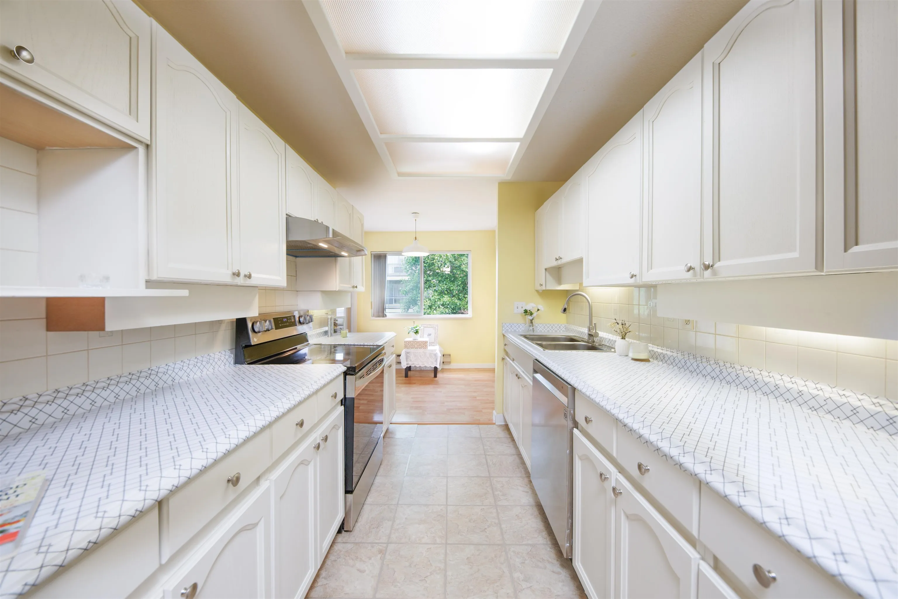 260 8611 Ackroyd Road