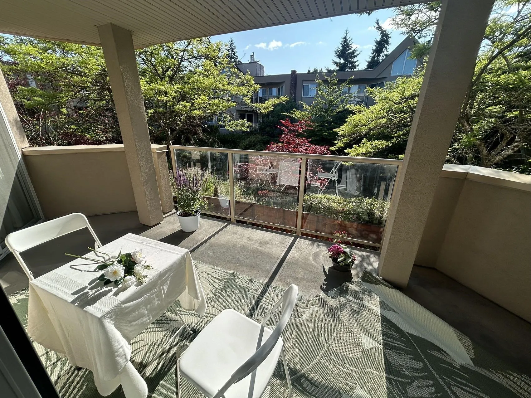 260 8611 Ackroyd Road