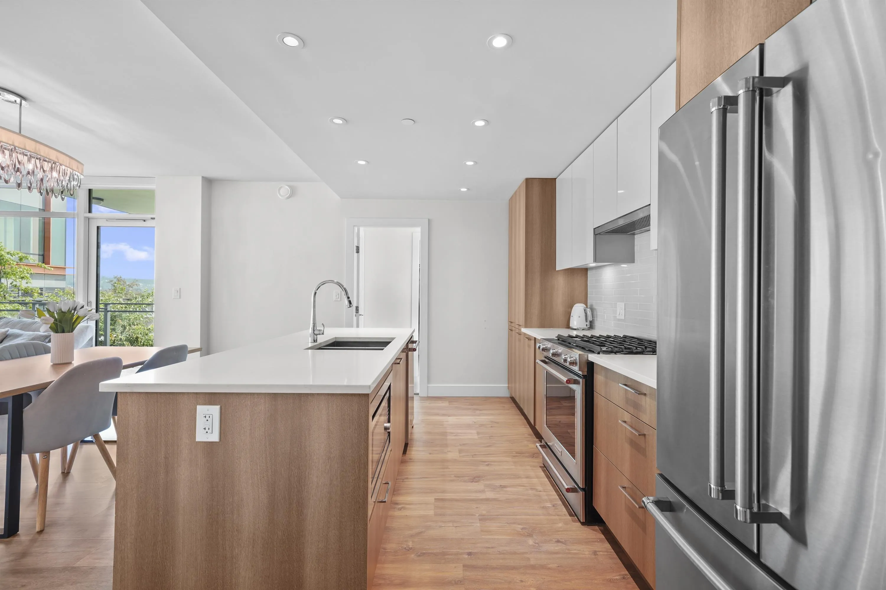 209 258 Nelson's Court