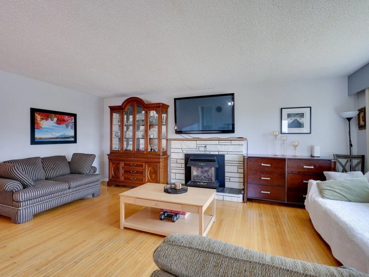408 E 18th Street
