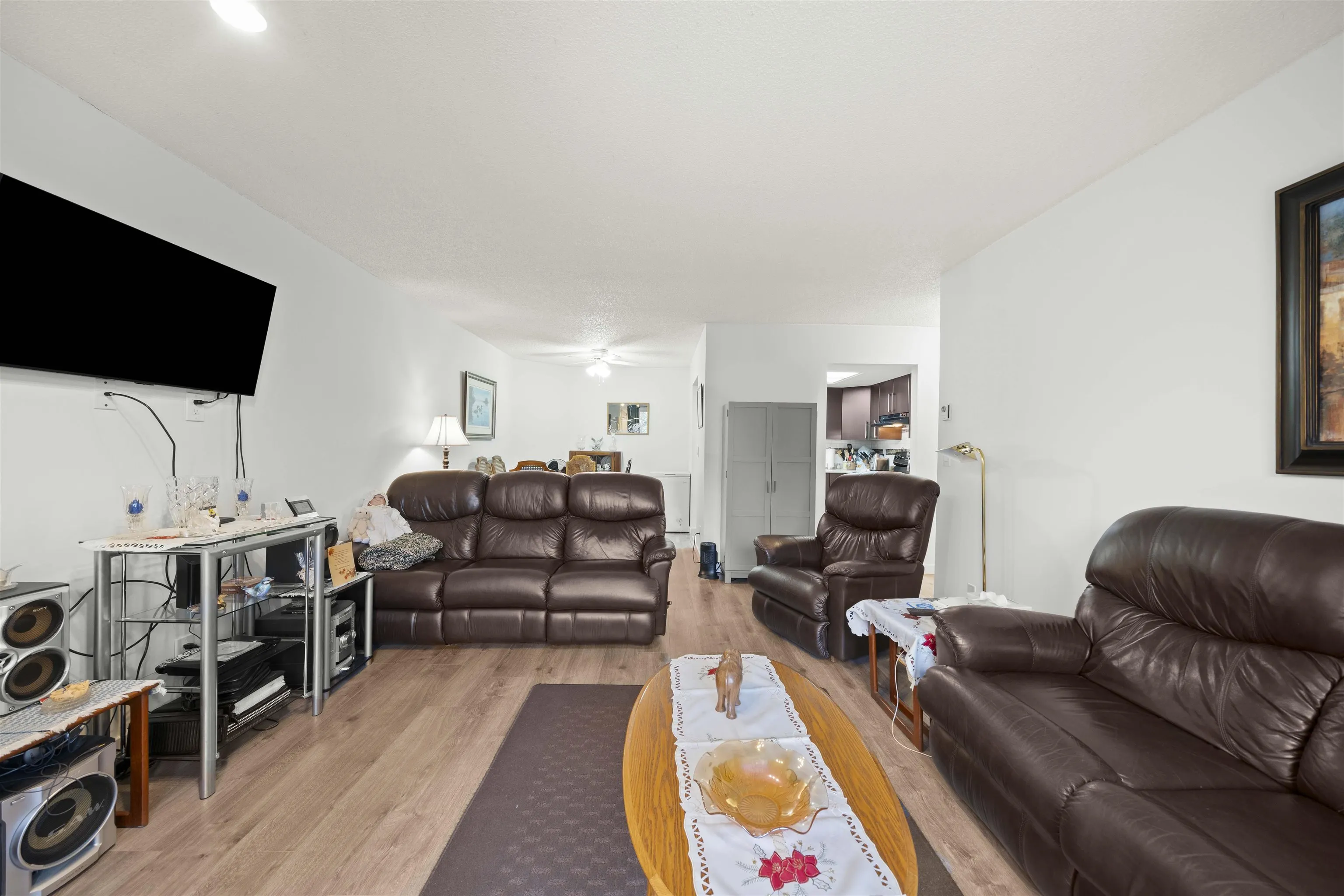 416 2915 Glen Drive
