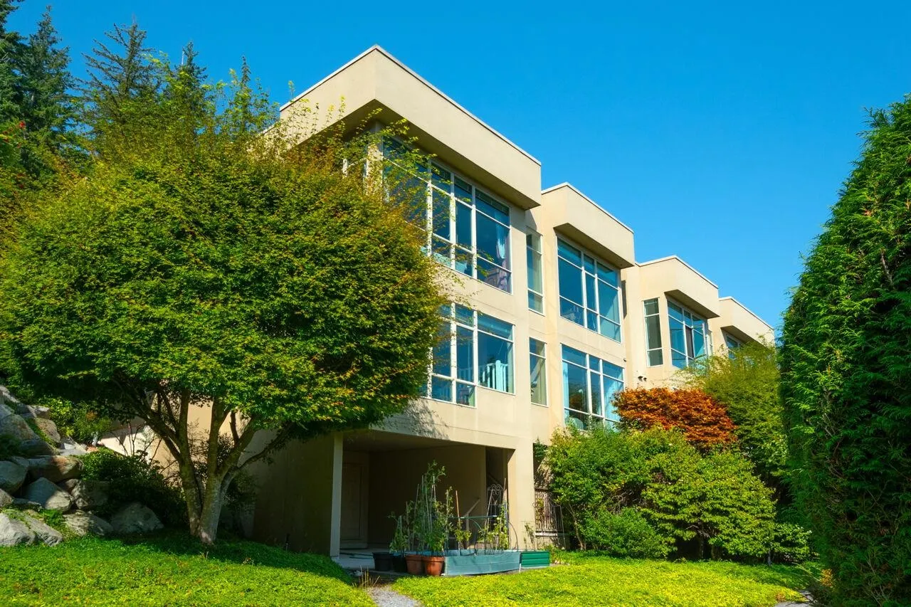 3178 Deer Ridge Drive