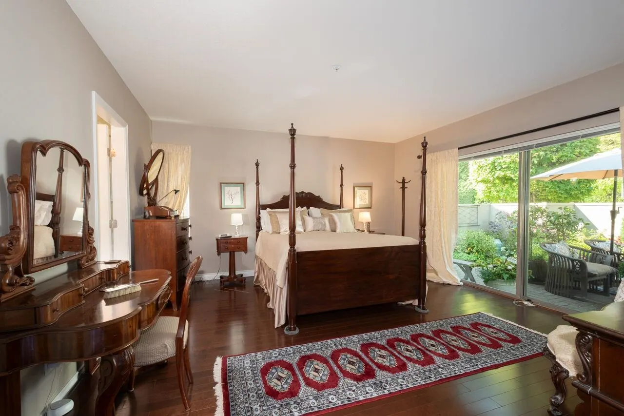 3178 Deer Ridge Drive