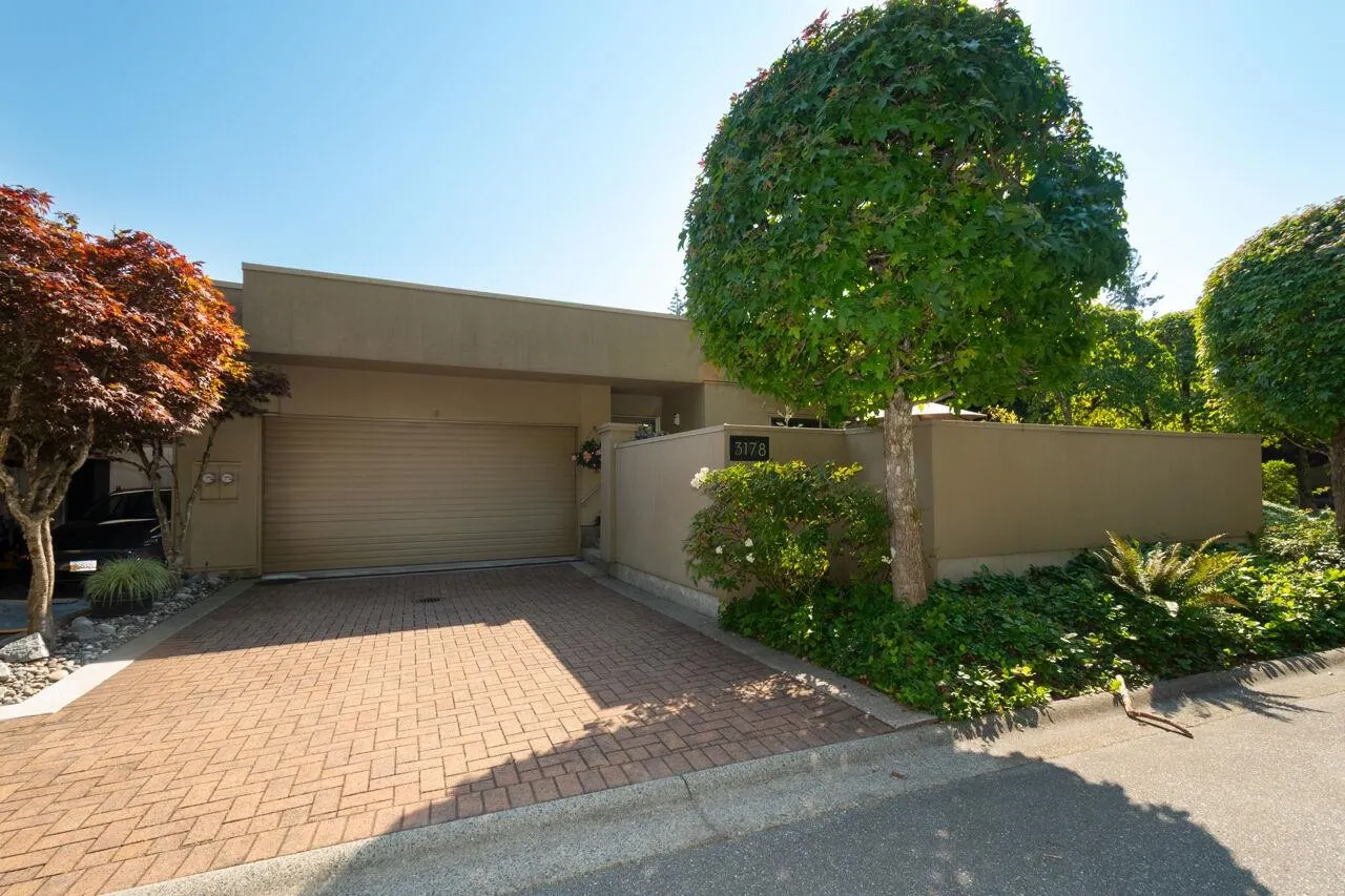 3178 Deer Ridge Drive
