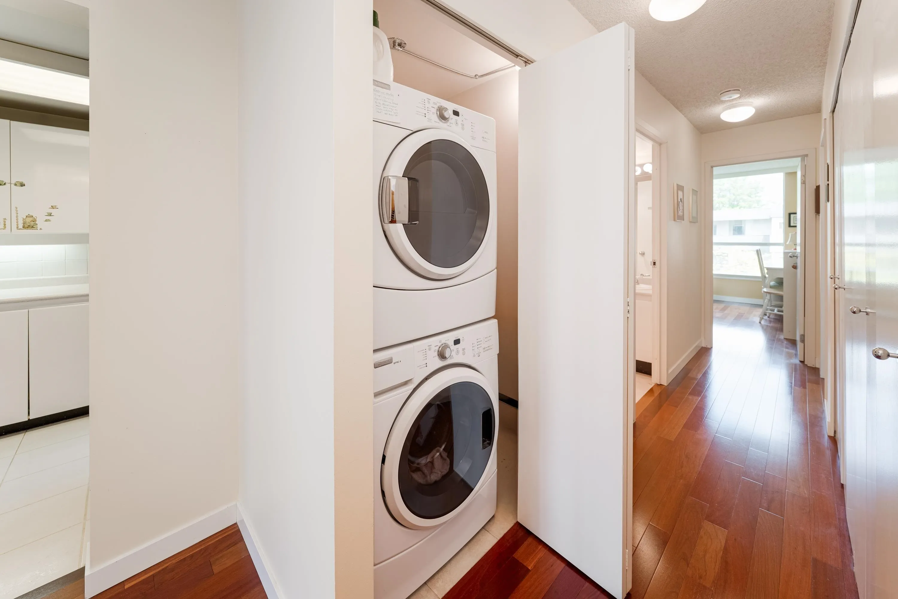 501 1345 Burnaby Street