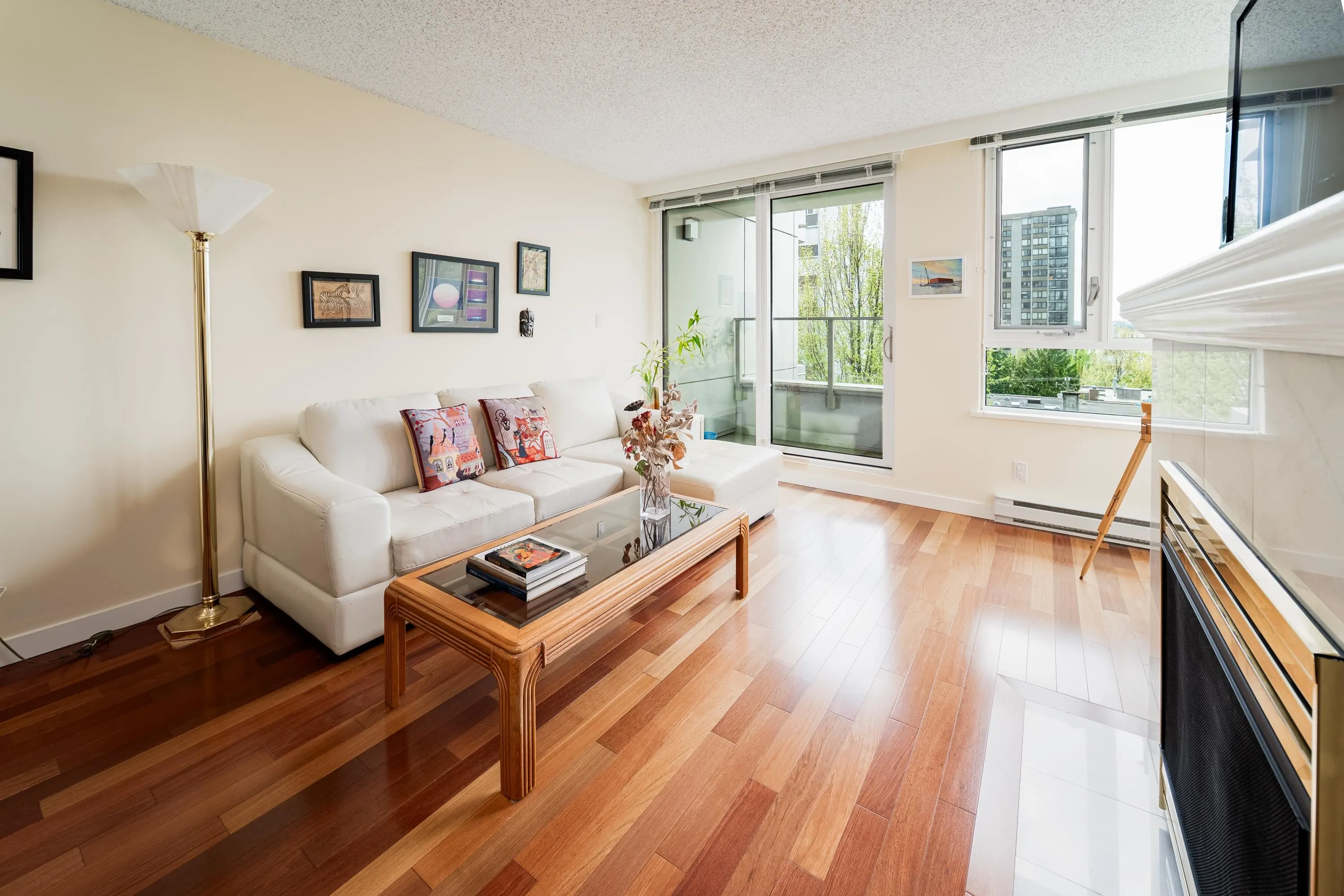 501 1345 Burnaby Street