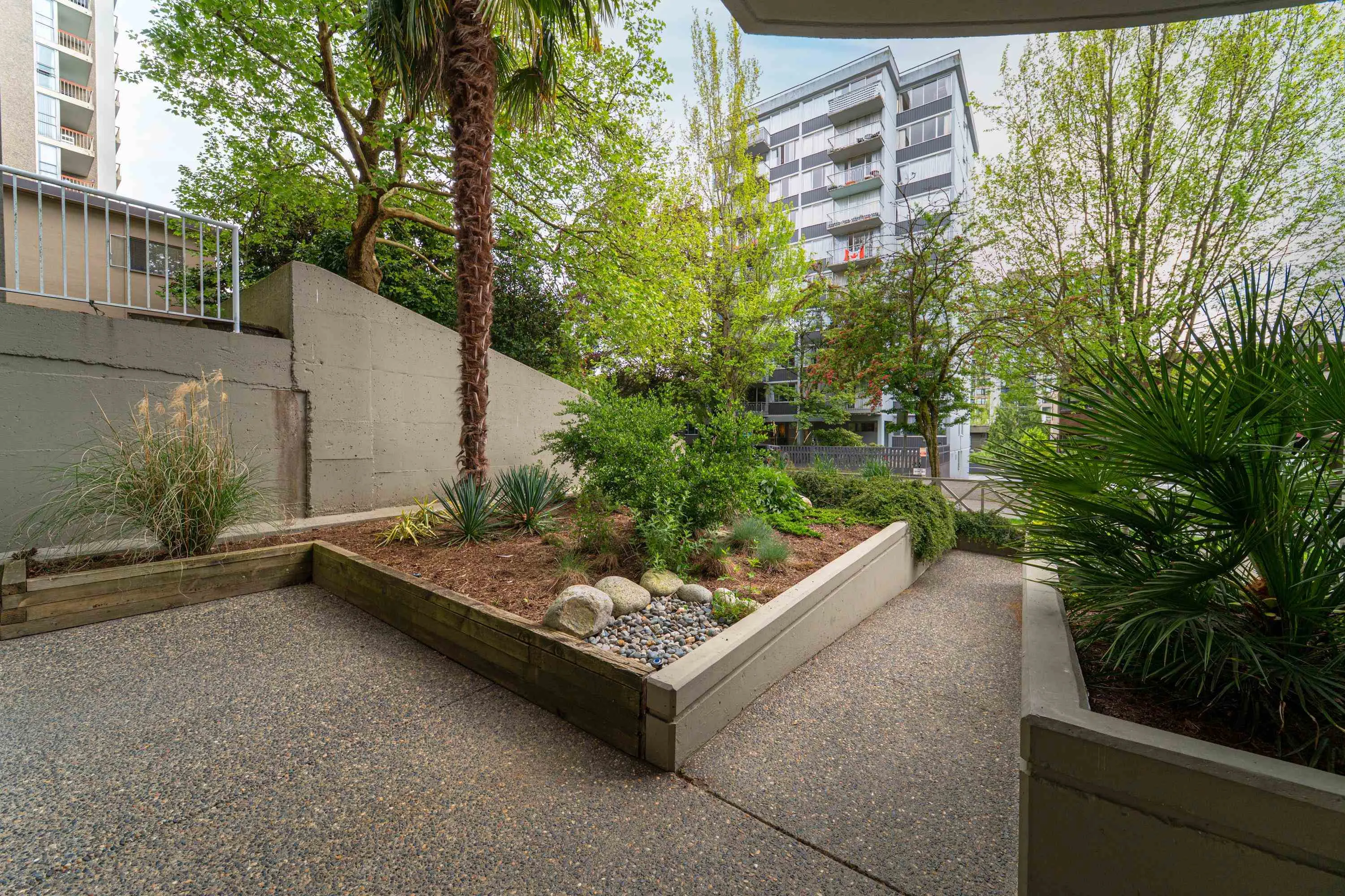501 1345 Burnaby Street