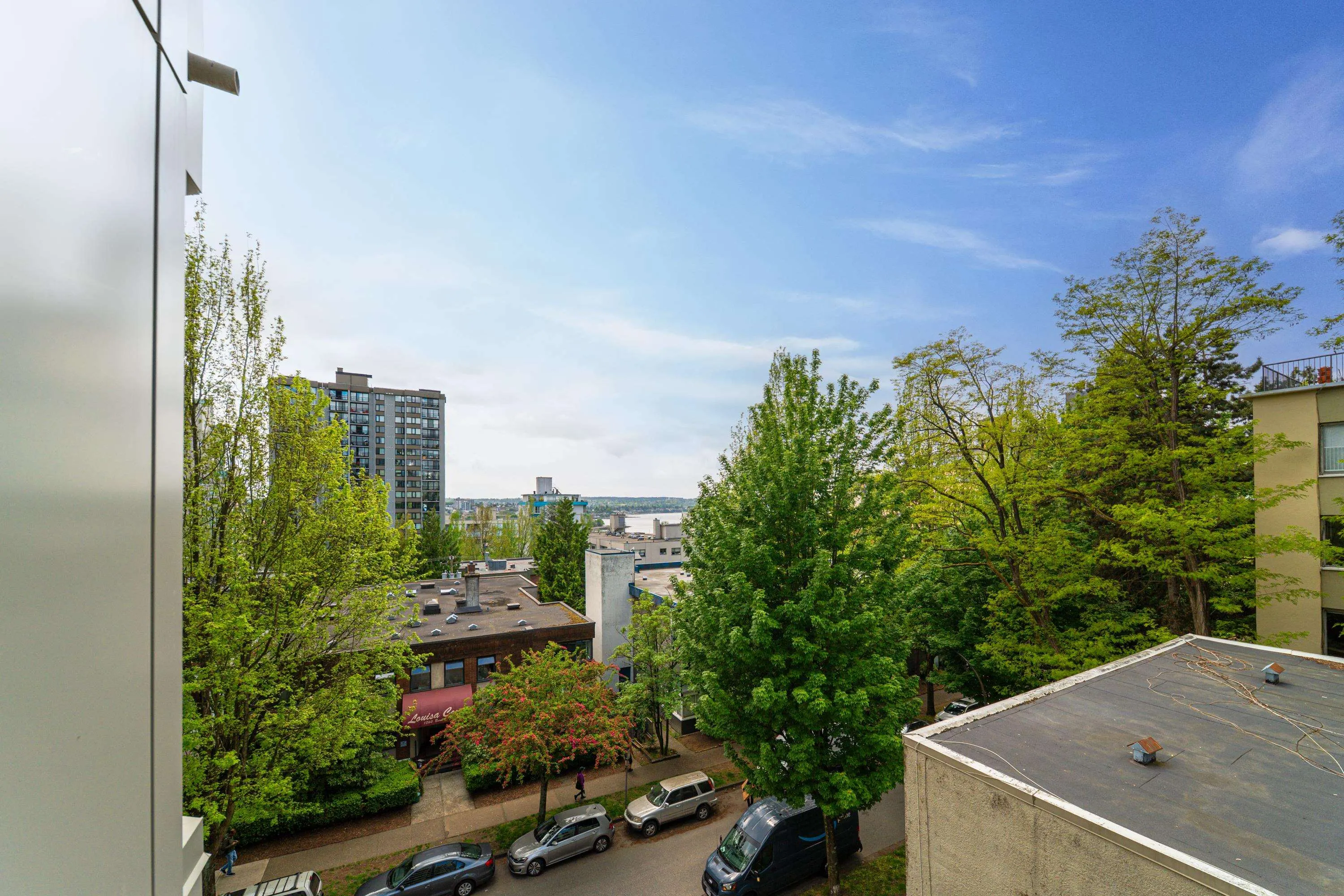 501 1345 Burnaby Street