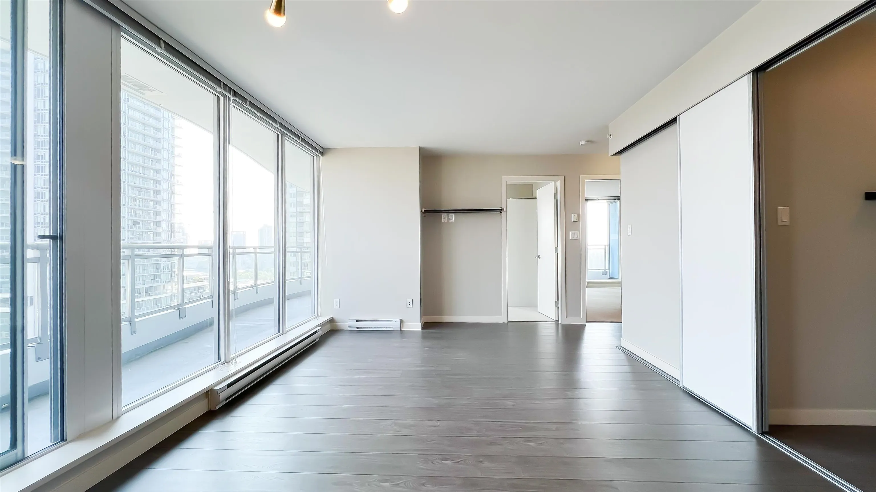 1905 13303 Central Avenue