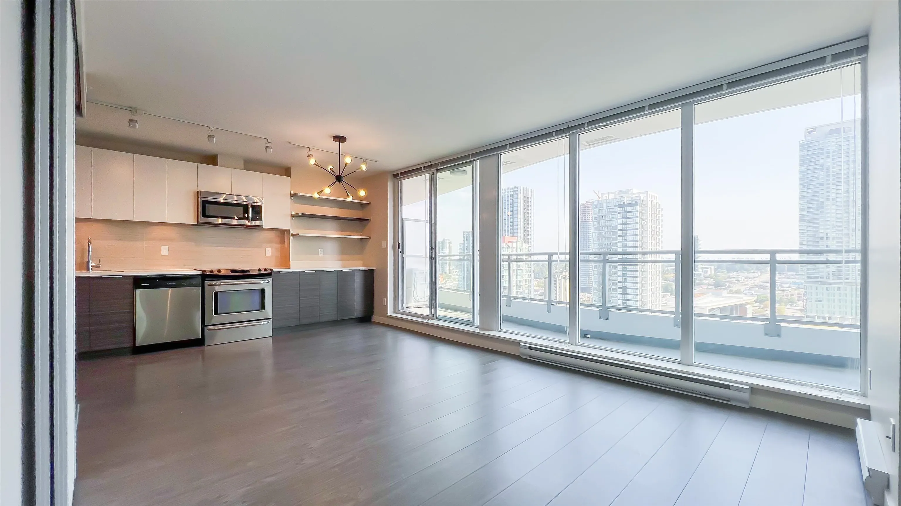 1905 13303 Central Avenue