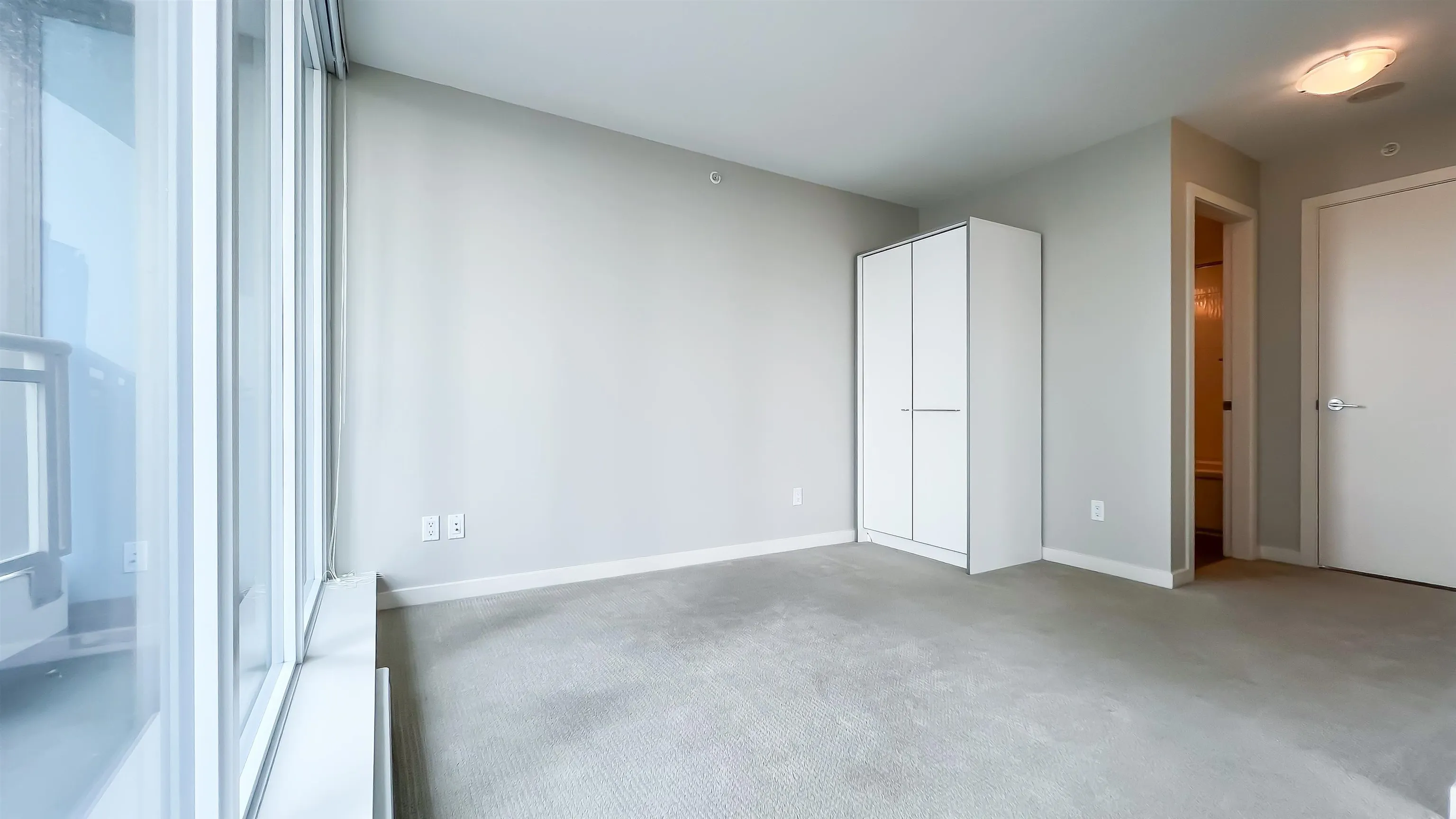 1905 13303 Central Avenue