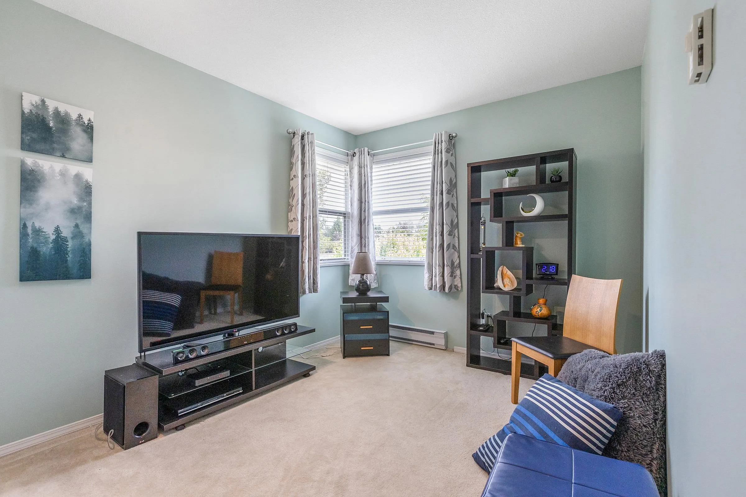 13 16363 85 Avenue