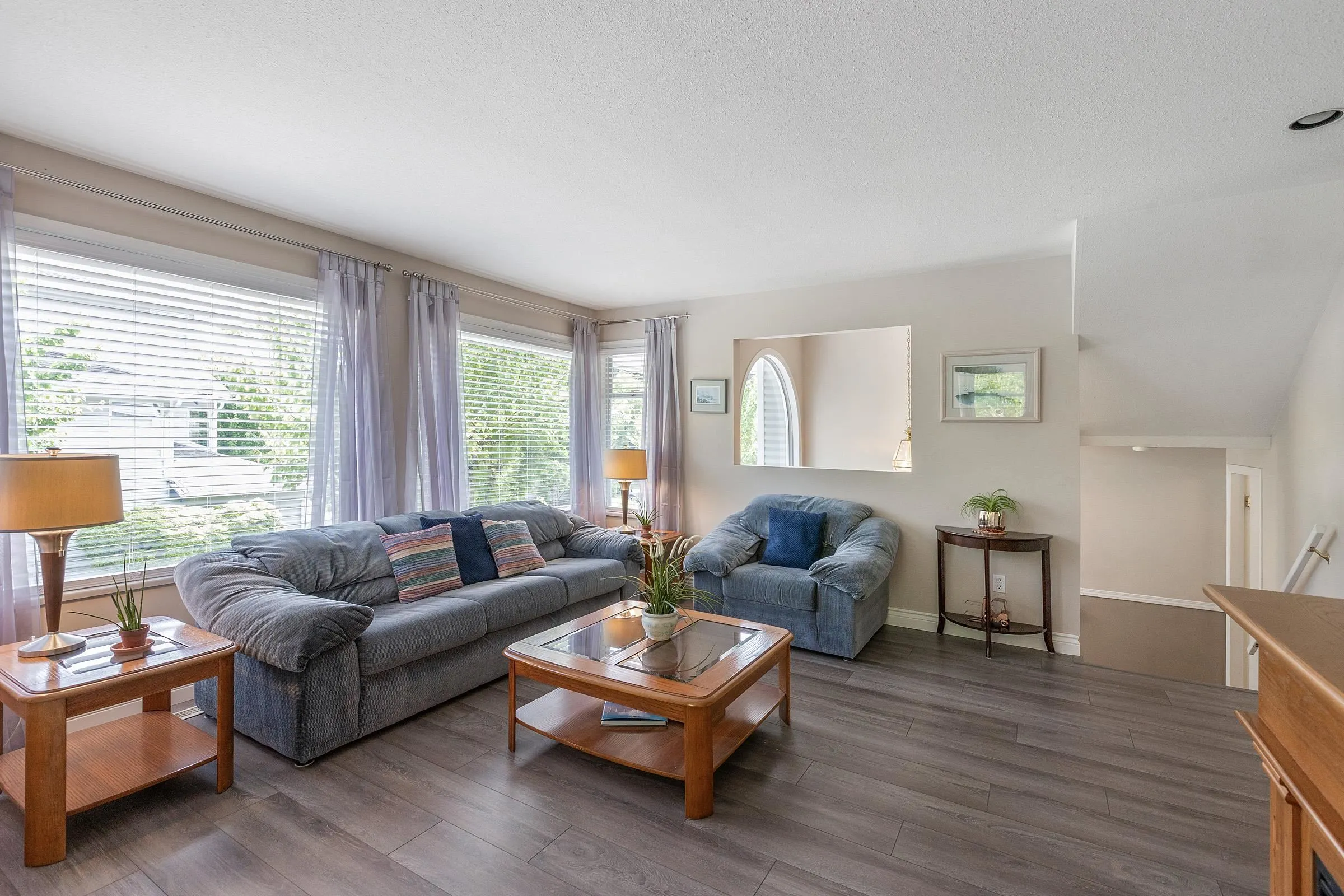 13 16363 85 Avenue