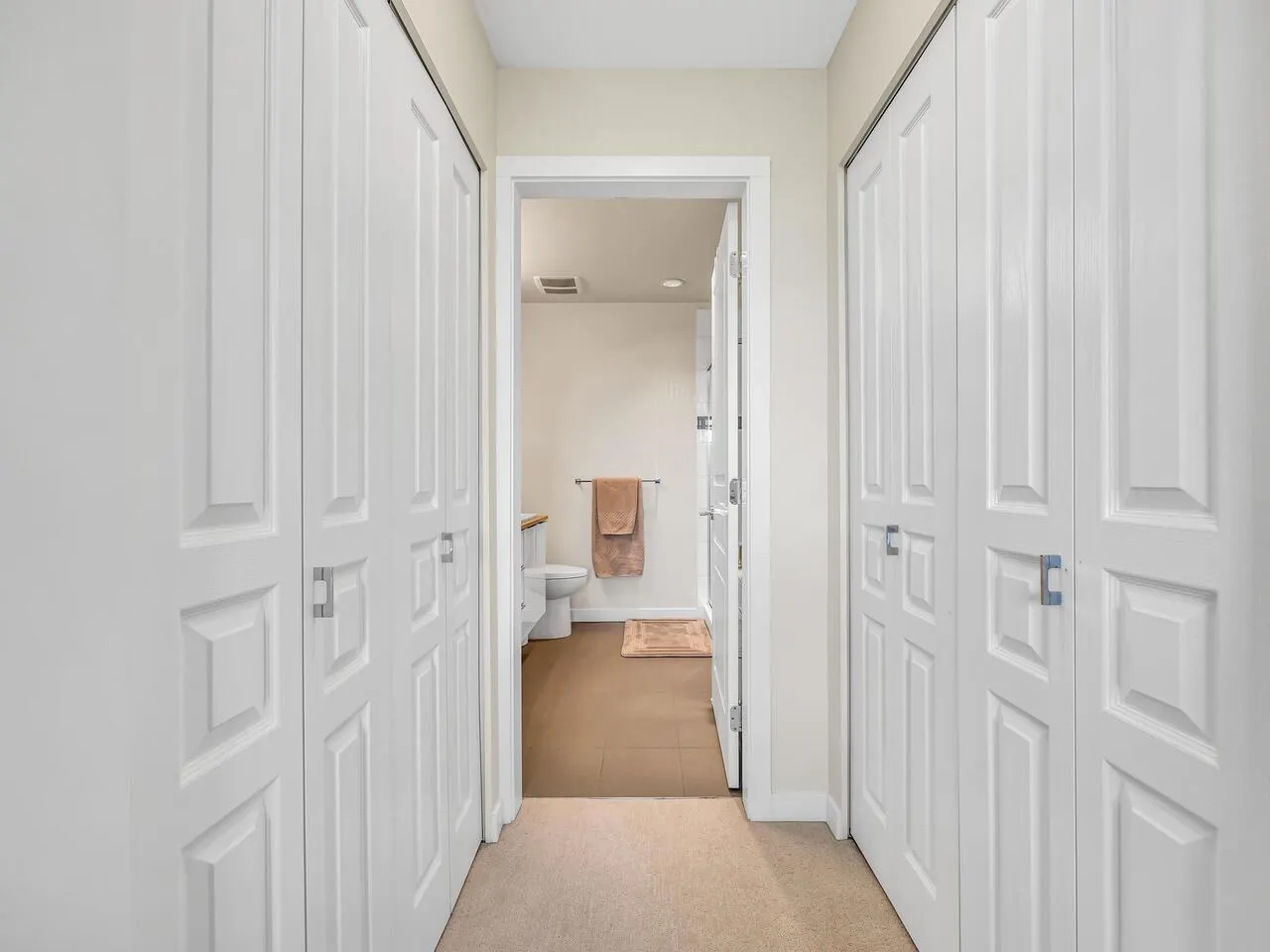 408 1151 Windsor Mews
