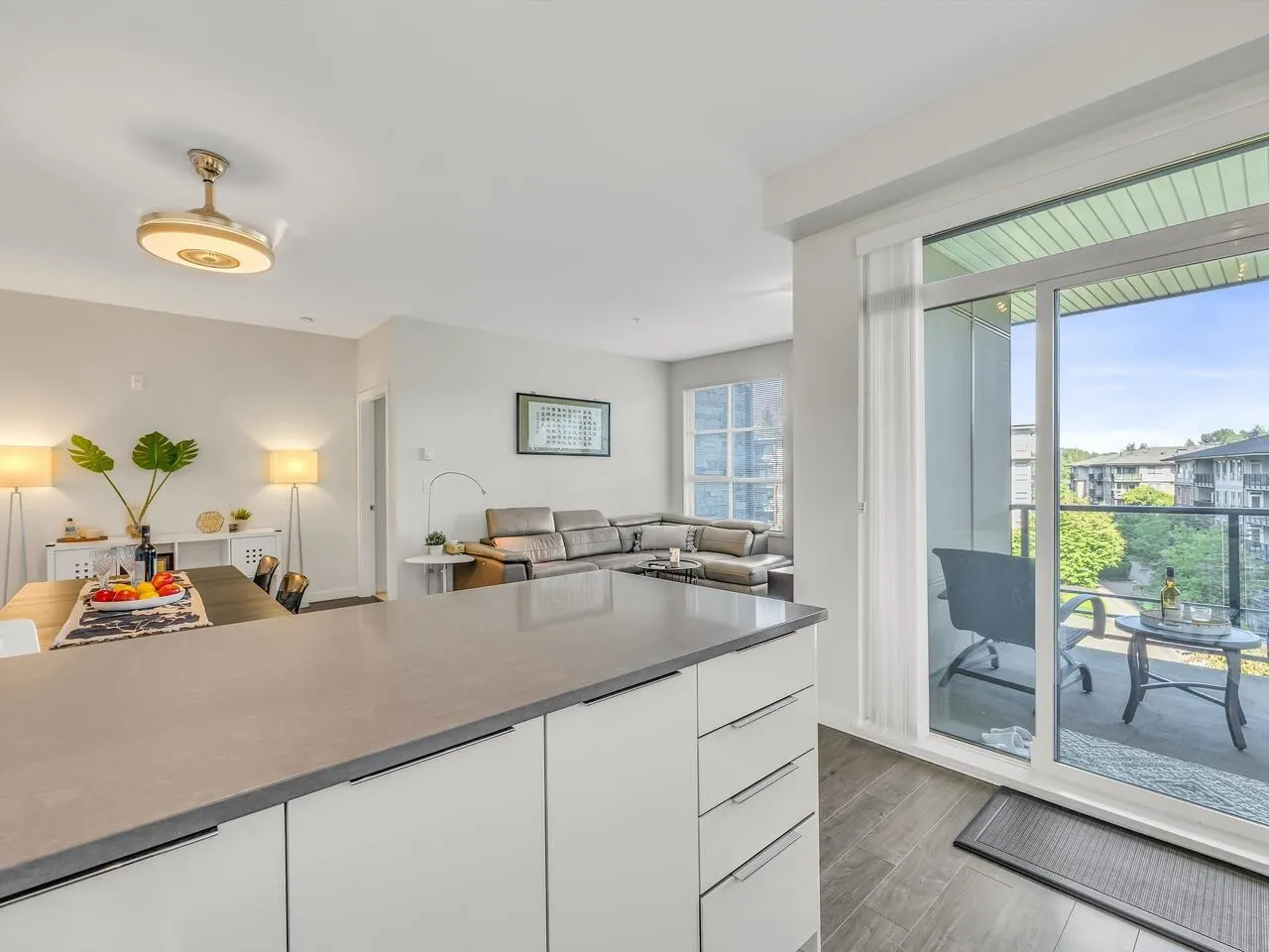 408 1151 Windsor Mews