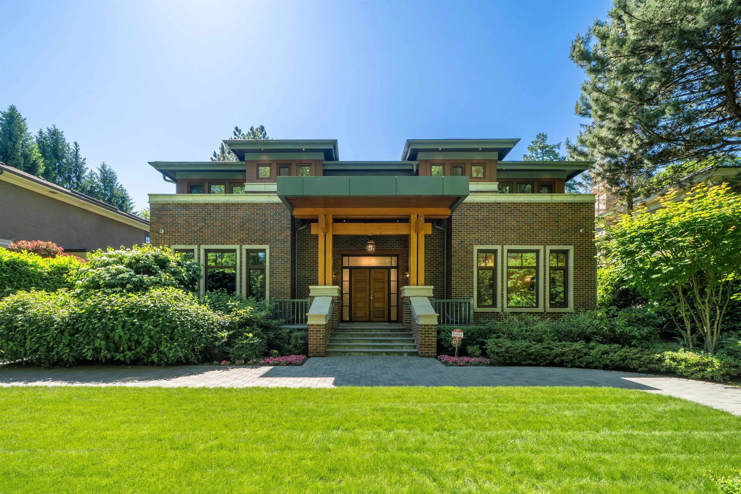 5937 Churchill Street