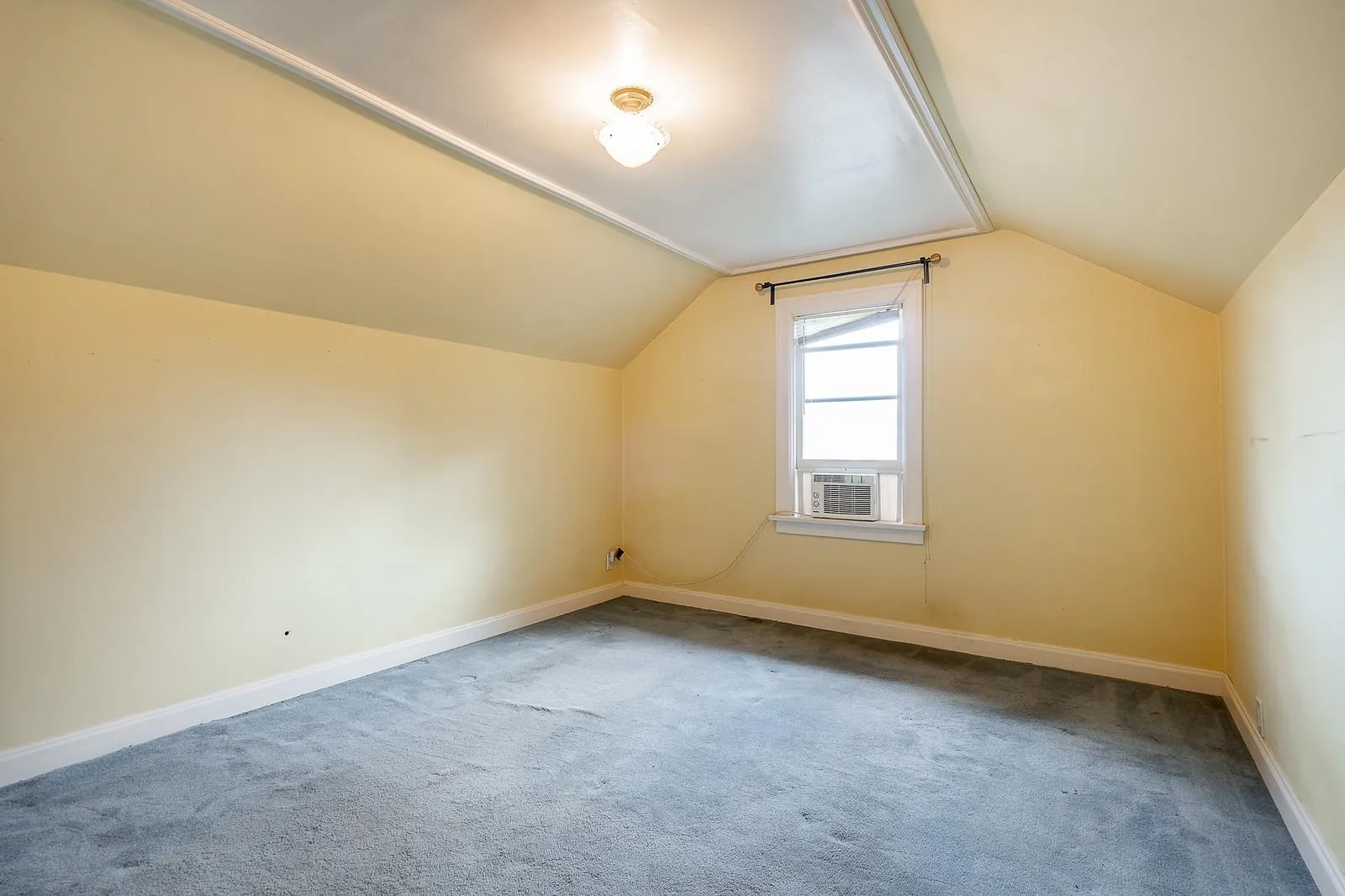 441 Kelly Street